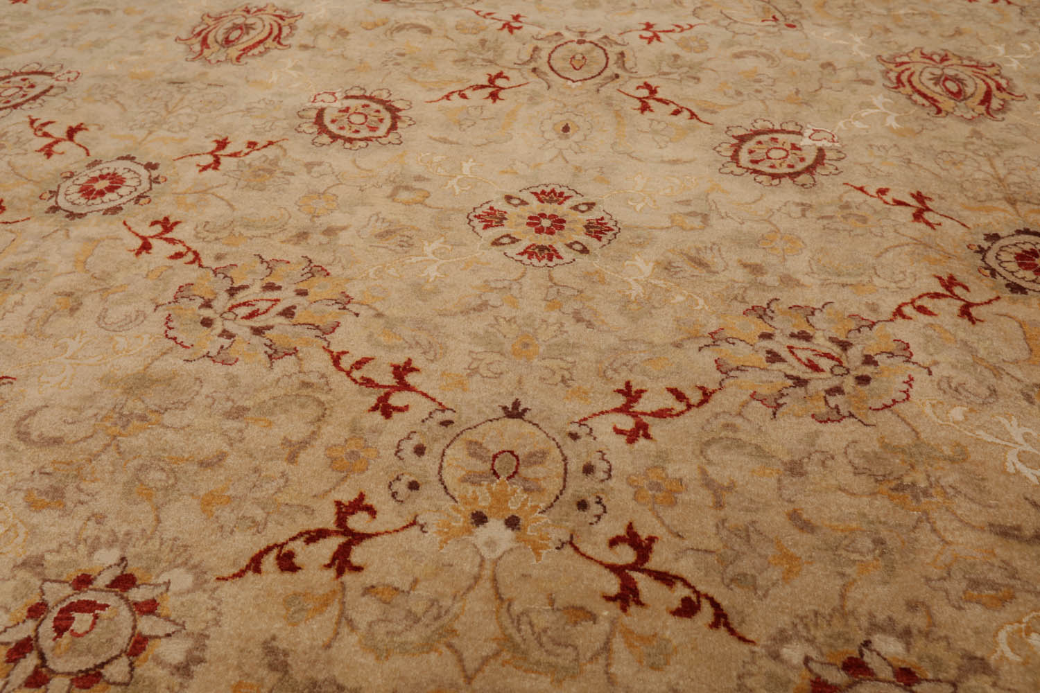 9x12 Beige, Brown, Red Color Hand Knotted All-Over 100% Wool Traditional Oriental Rug
