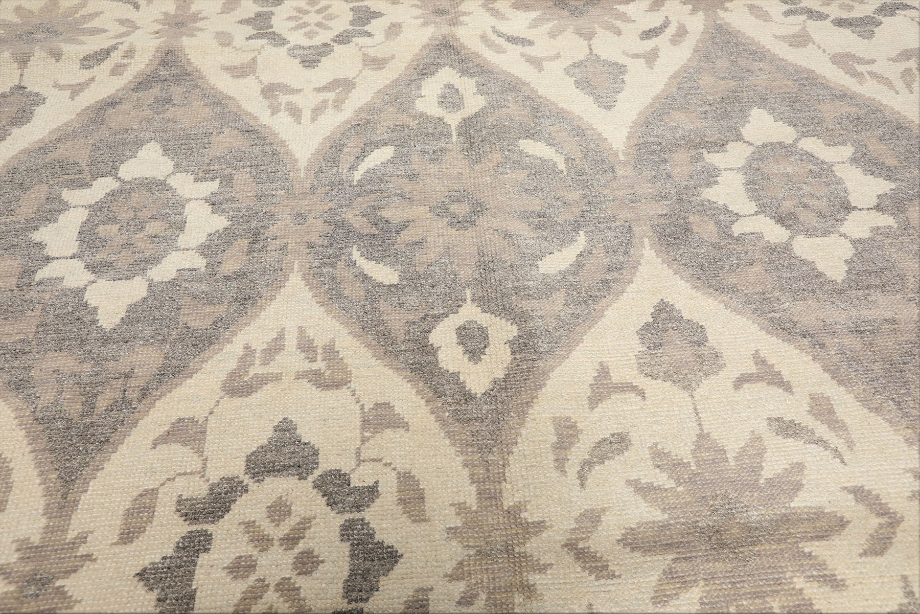 6x9 Ivory, Gray, Taupe Color Hand Knotted Oushak Wool Transitional Oriental Rug
