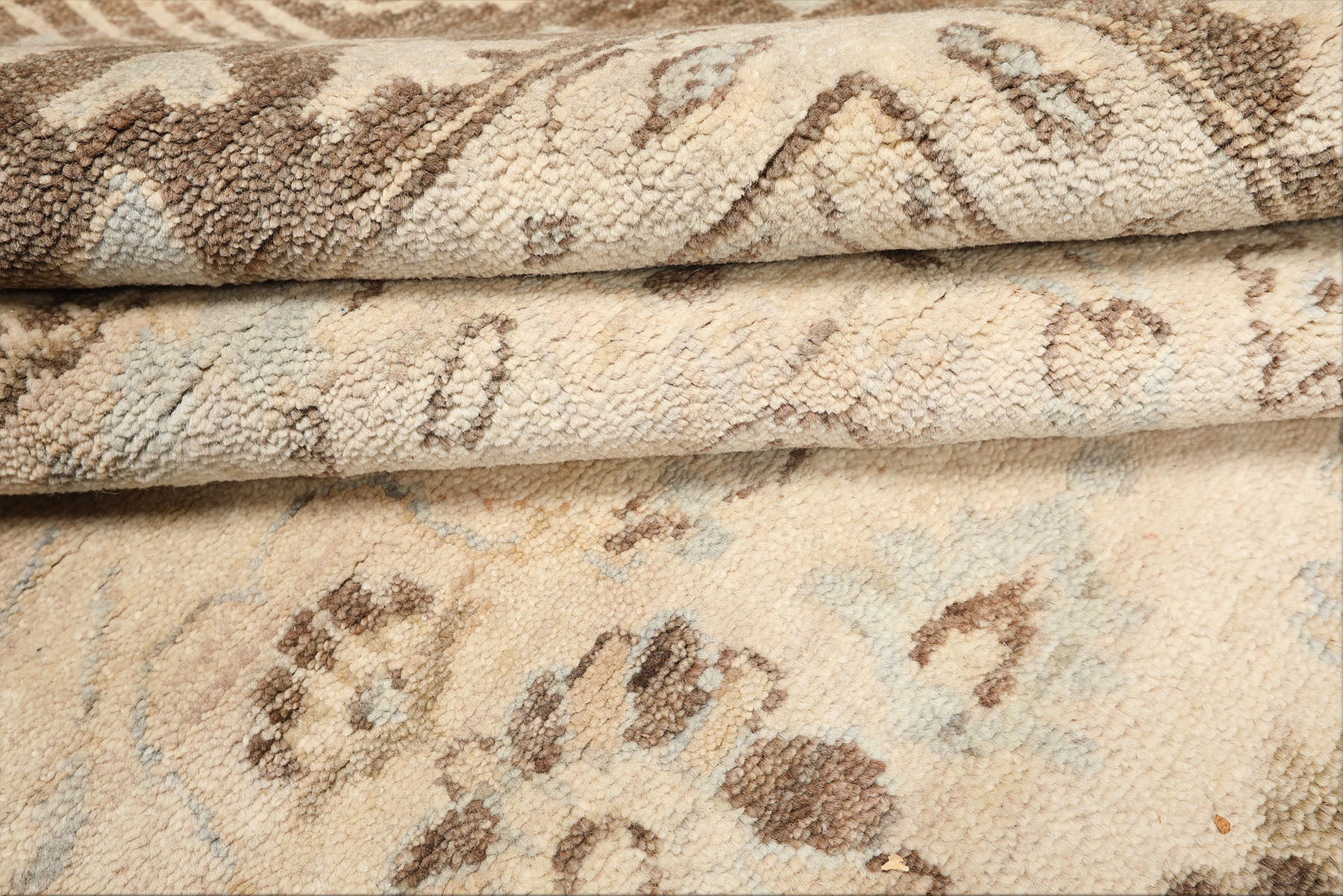 8x10 Beige, Mocha, Aqua Color Hand Knotted Oushak Wool Traditional Oriental Rug