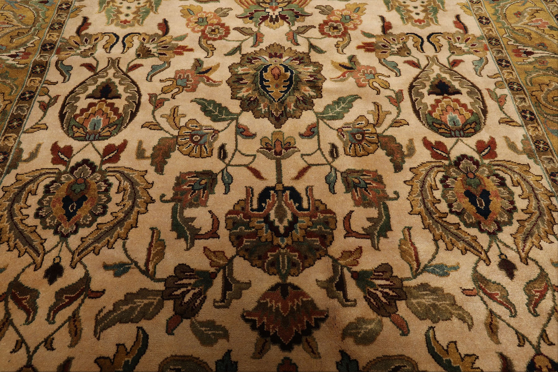 6x9 Ivory, Gold, Sage Color Hand Knotted Agra New Zealand Wool Traditional Oriental Rug