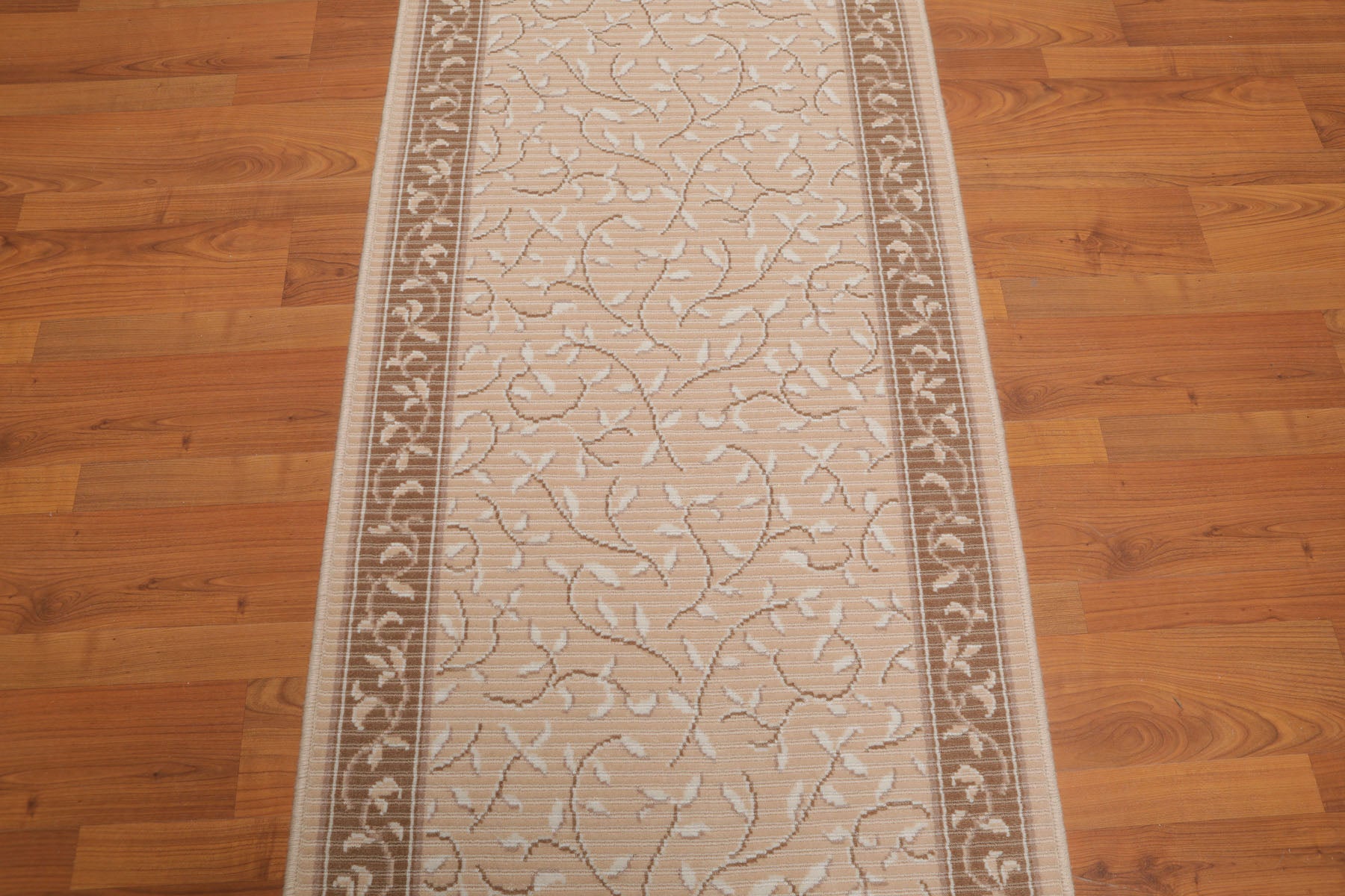 Runner Taupe, Beige, Brown Color Machine Made Floral 100% Wool Traditional Oriental Rug