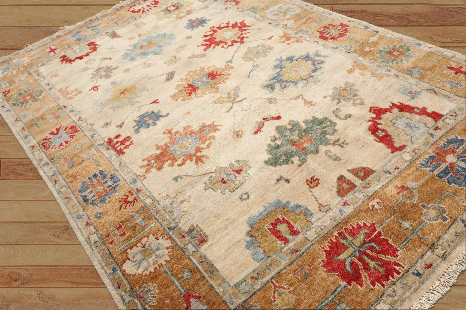6x9 Beige, Peach, Blue Color Hand Knotted Oushak Wool Traditional Oriental Rug