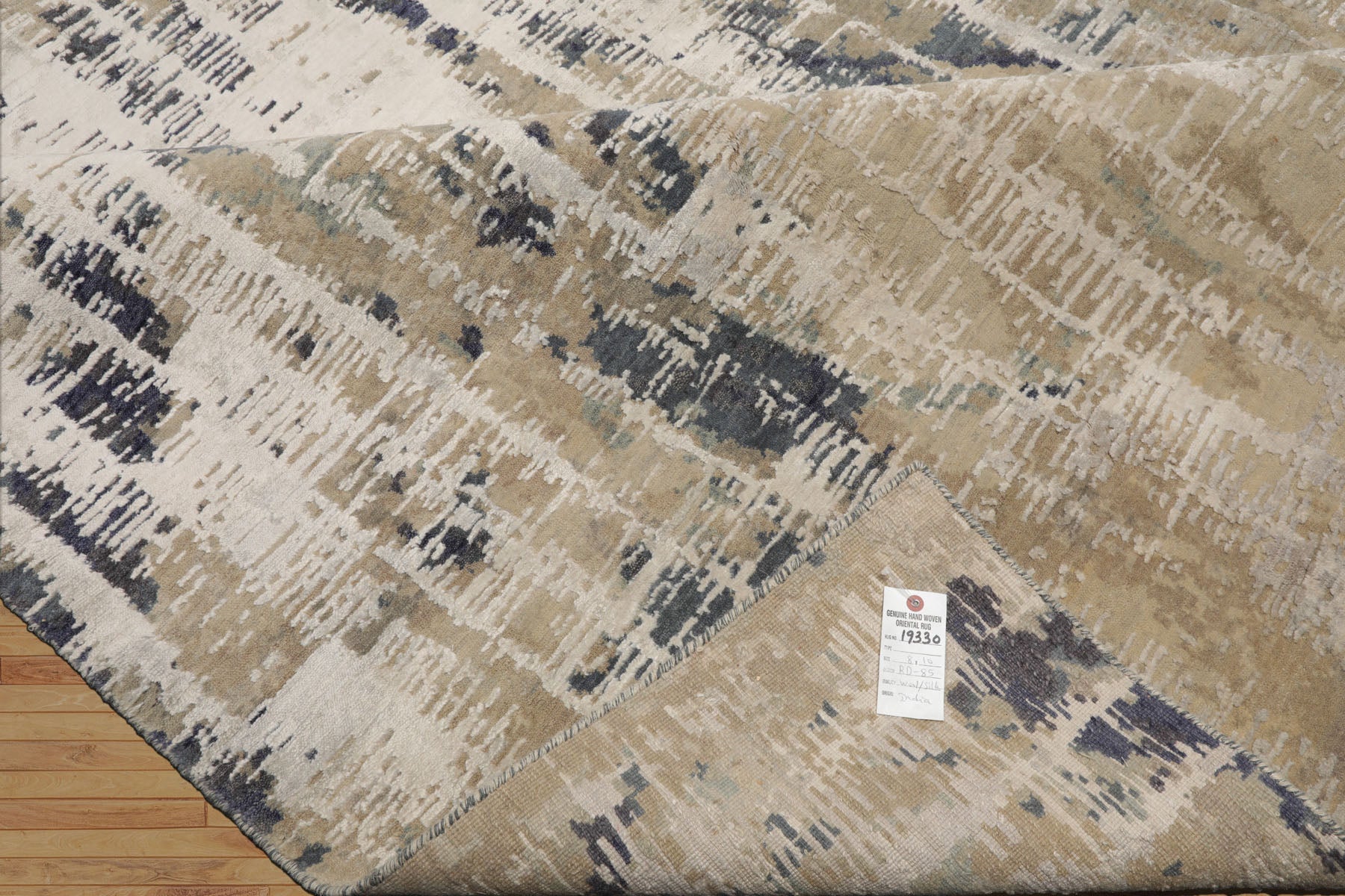 8x10 Beige, Gray, Ivory Color Hand Knotted Sherpa Wool and Silk Contemporary Oriental Rug