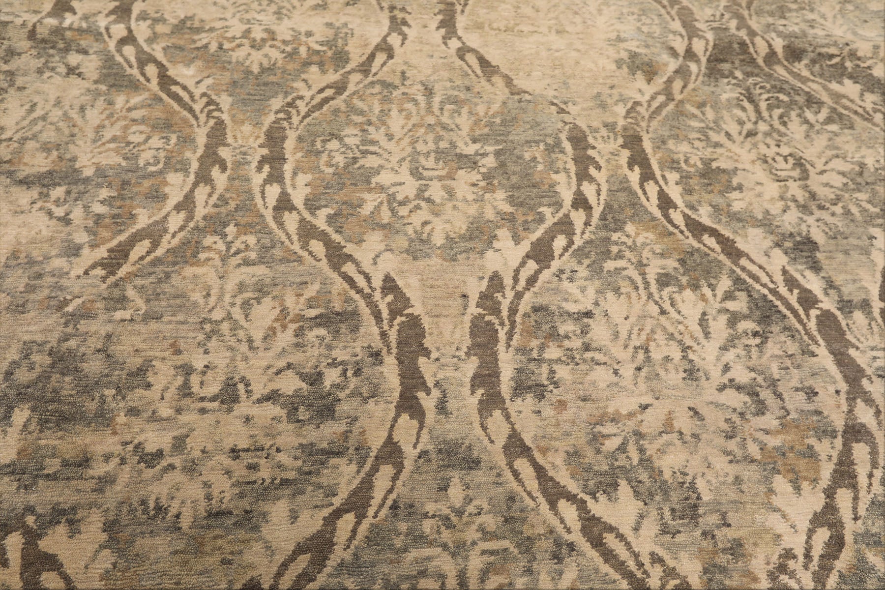 8x10 Beige, Greenish, Gray Color Hand Knotted Tibetan Wool Transitional Oriental Rug