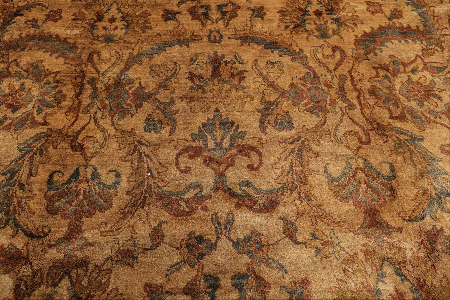 9x18 Beige, Tan, Burgundy Color Hand Knotted Agra Wool Traditional Oriental Rug