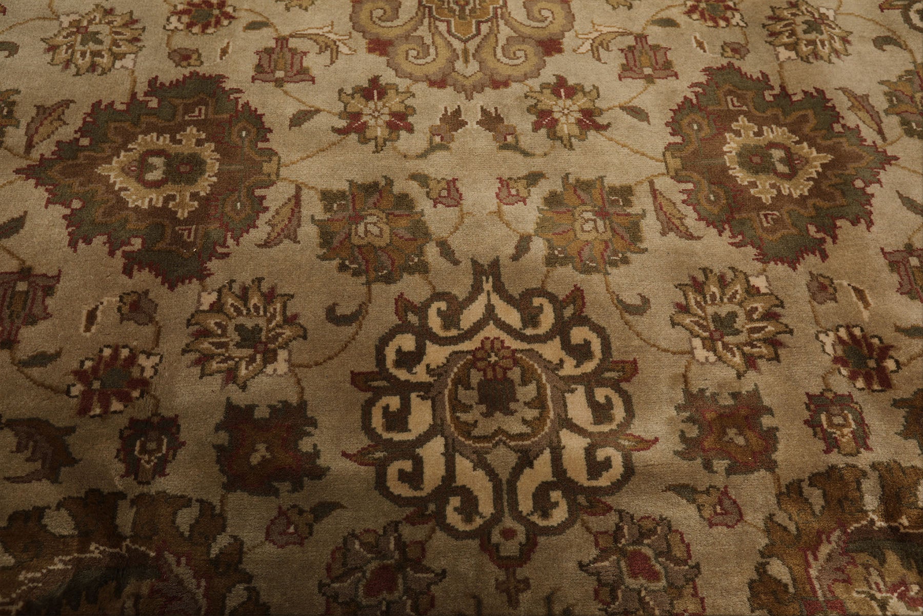 8x10 Beige, Green, Rose Color Hand Knotted Agra Wool Traditional Oriental Rug