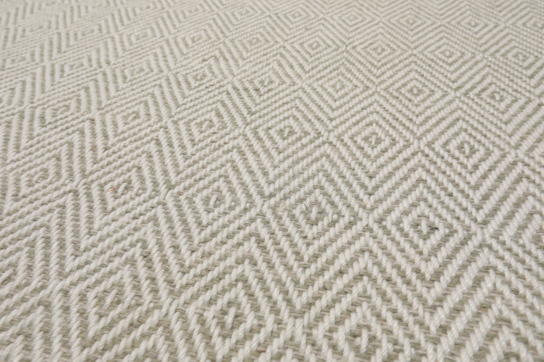 Multi Size White Sage Color Hand Loomed Flatweave Wool Modern Oriental Rug