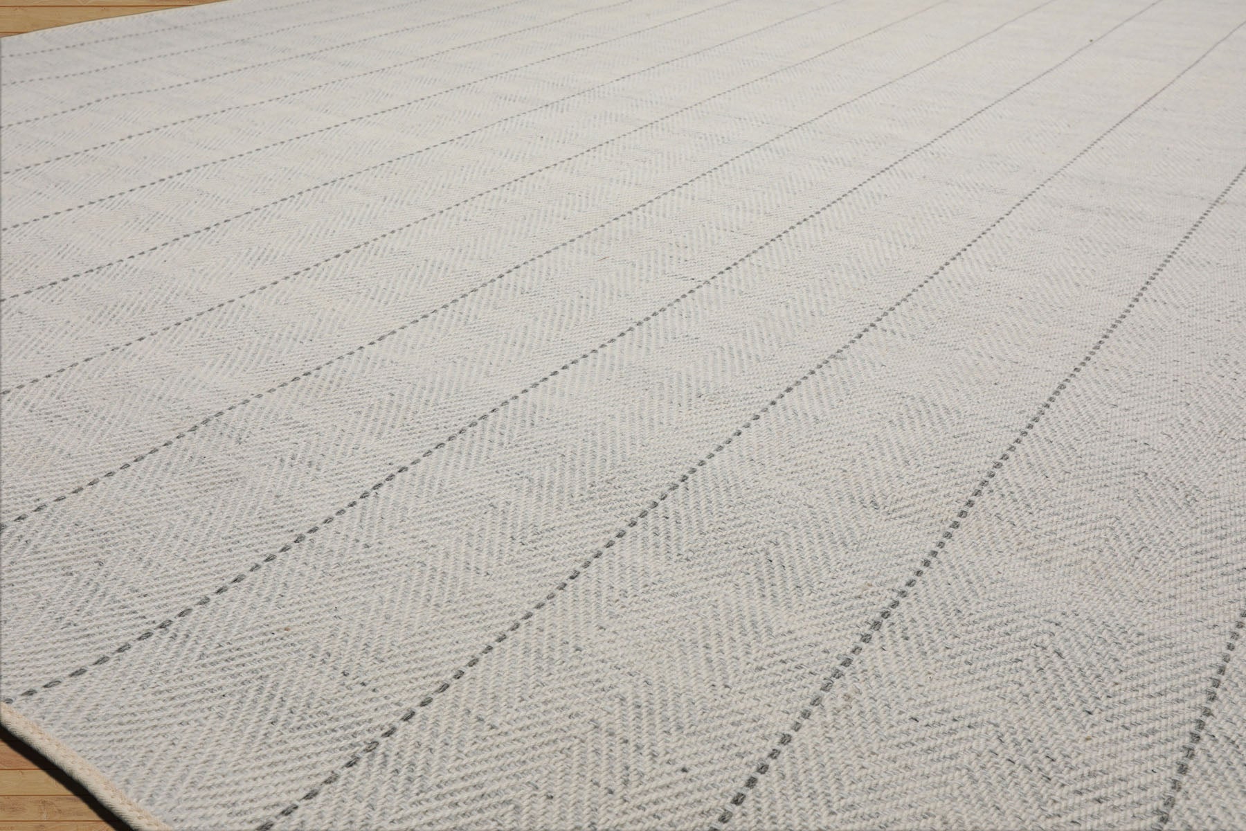 Multi Size Ivory  Gray Color Hand Loomed Flatweave Wool Modern Oriental Rug