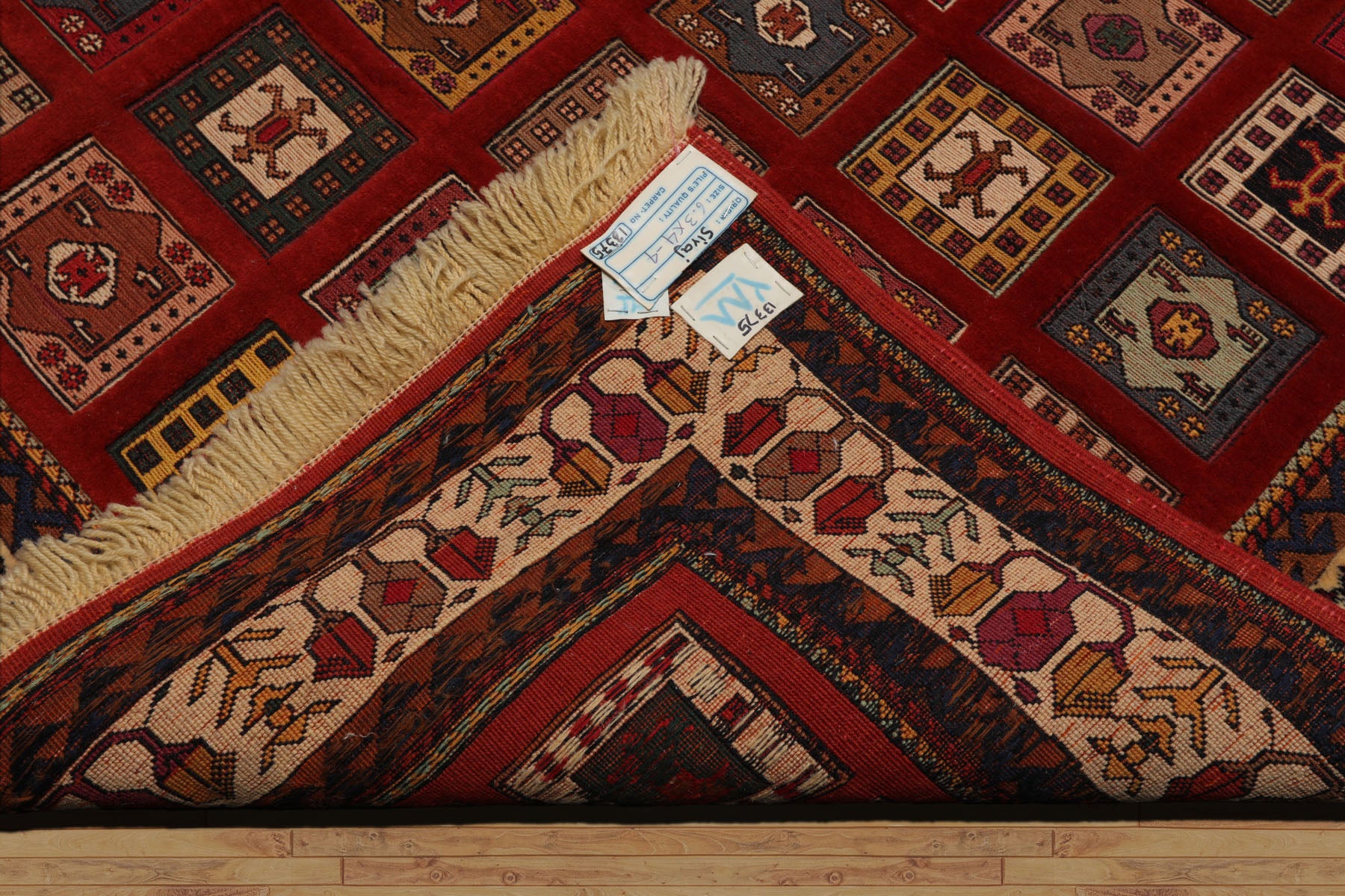 4x6 Rust, Ivory, Blue Color Hand Knotted Shiraz Wool Traditional Oriental Rug