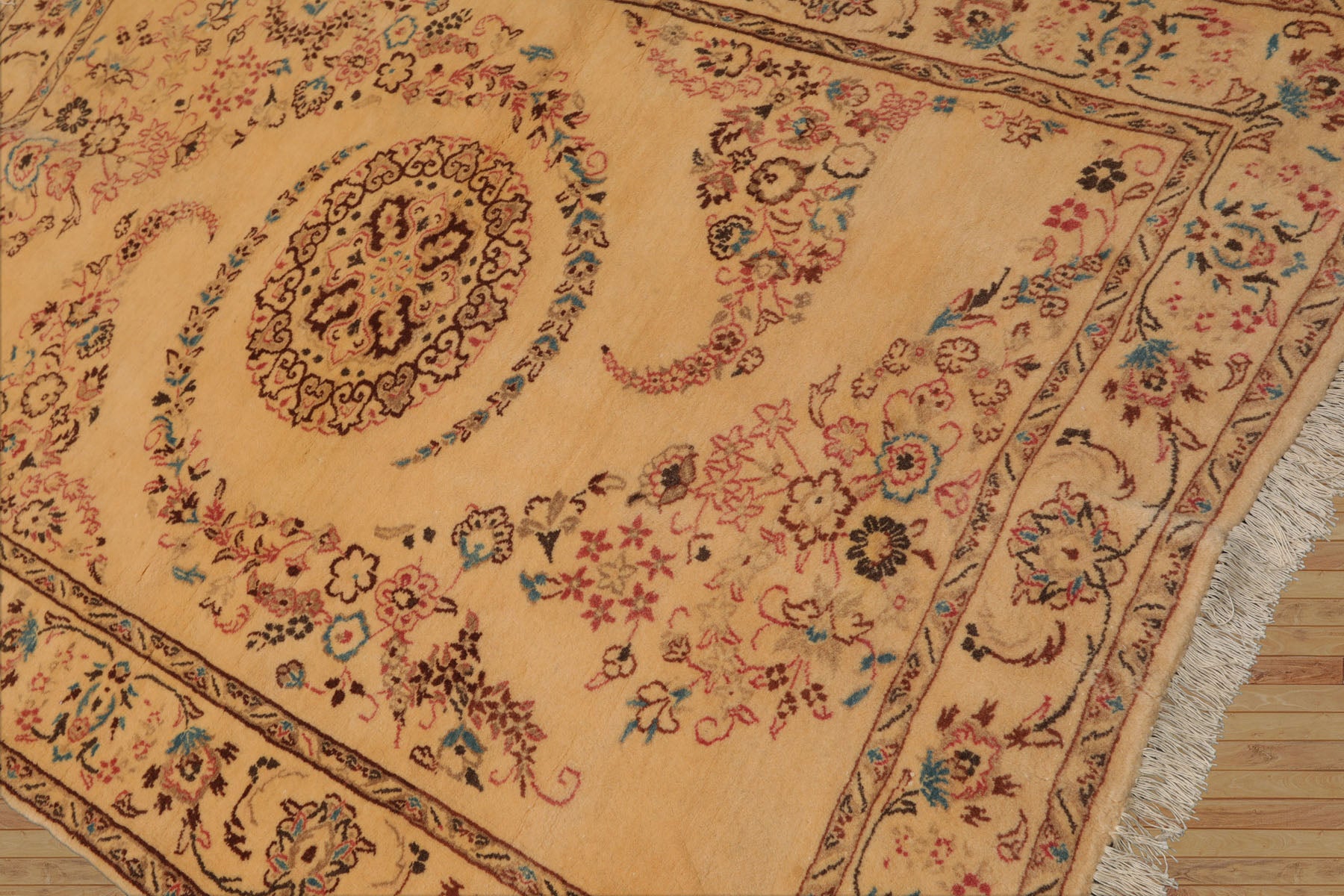 3x5 Beige, Brown, Rose Color Hand Knotted Nain Wool Traditional Oriental Rug