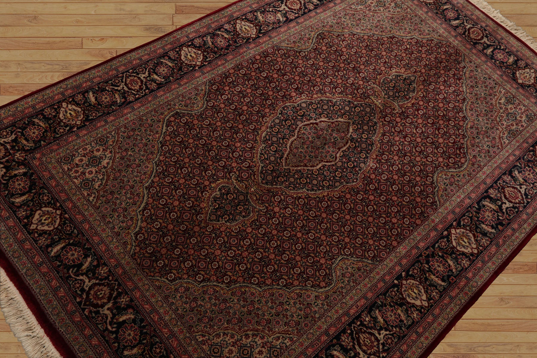 4x6 Red, Navy, Green Color Hand Knotted Tabriz Wool & Silk Traditional Oriental Rug