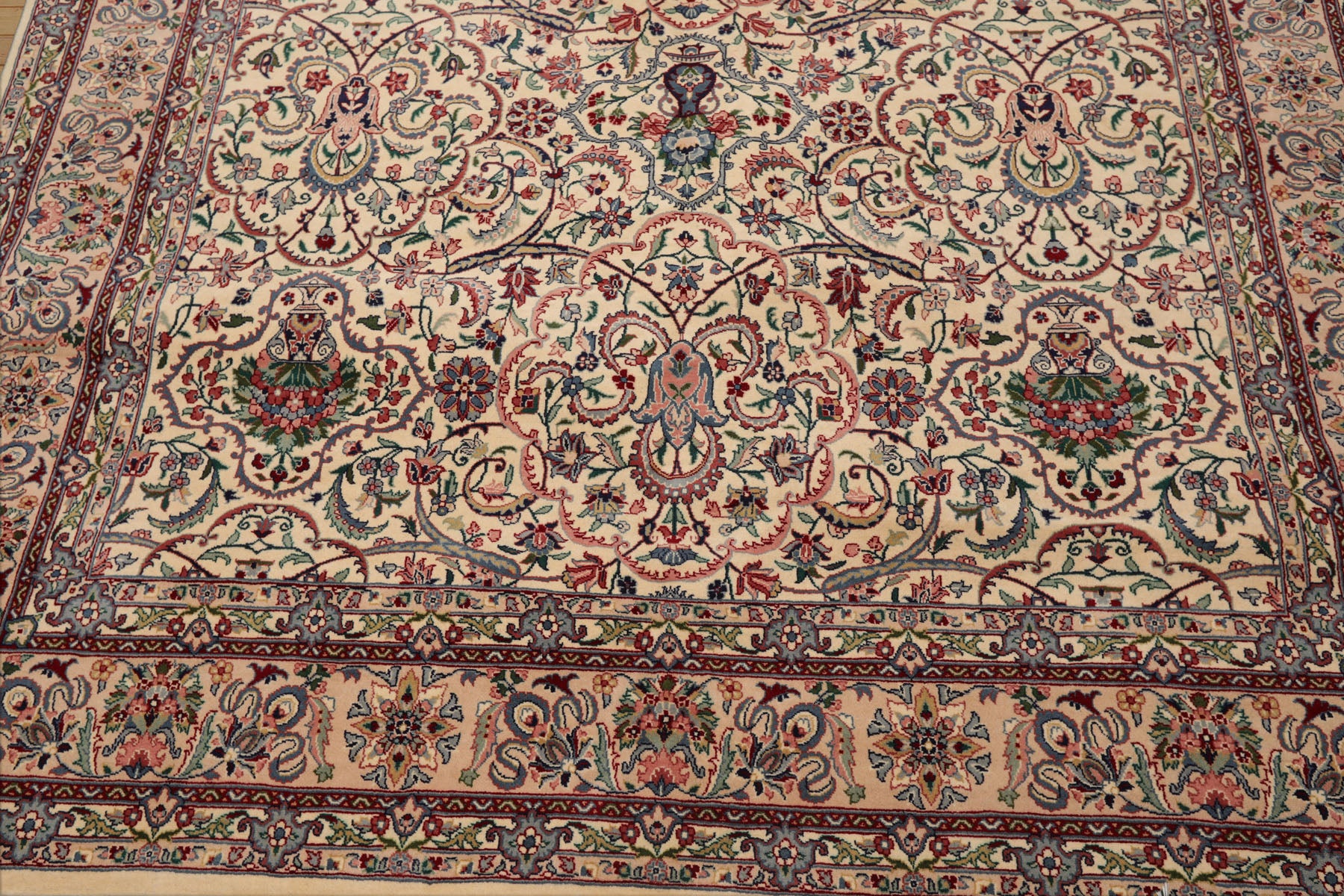 6x9 Cream, Peach, Maroon Color Hand Knotted All-Over 100% Wool Traditional Oriental Rug