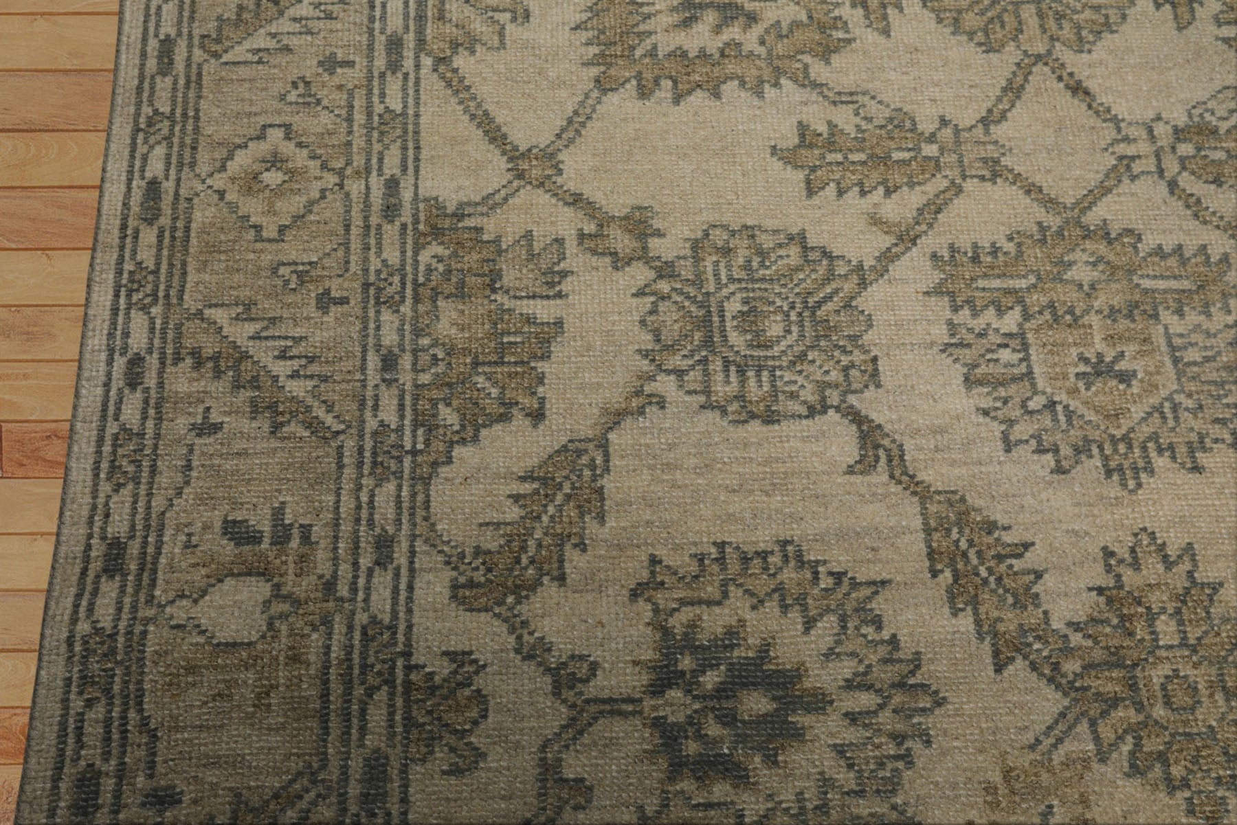 6x9 Beige, Slate, Brown Color Hand Knotted Oushak Wool Traditional Oriental Rug