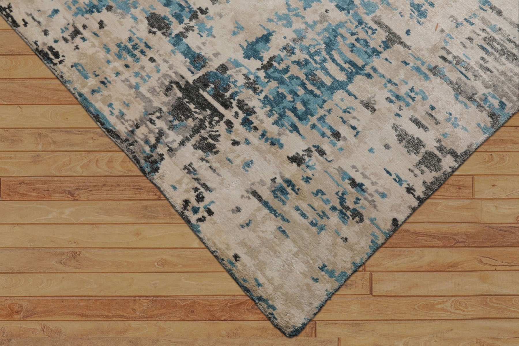 6x9 Ivory, Beige, Charcoal Color Hand Knotted Sherpa Bamboo Silk Modern Oriental Rug