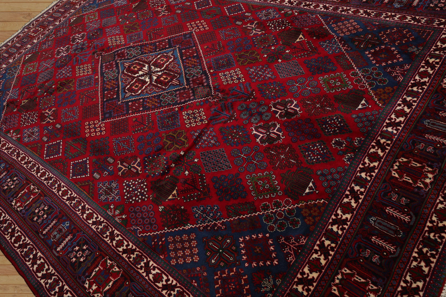 8x12 Red, Navy, Ivory Color Hand Knotted Heriz Wool Traditional Oriental Rug