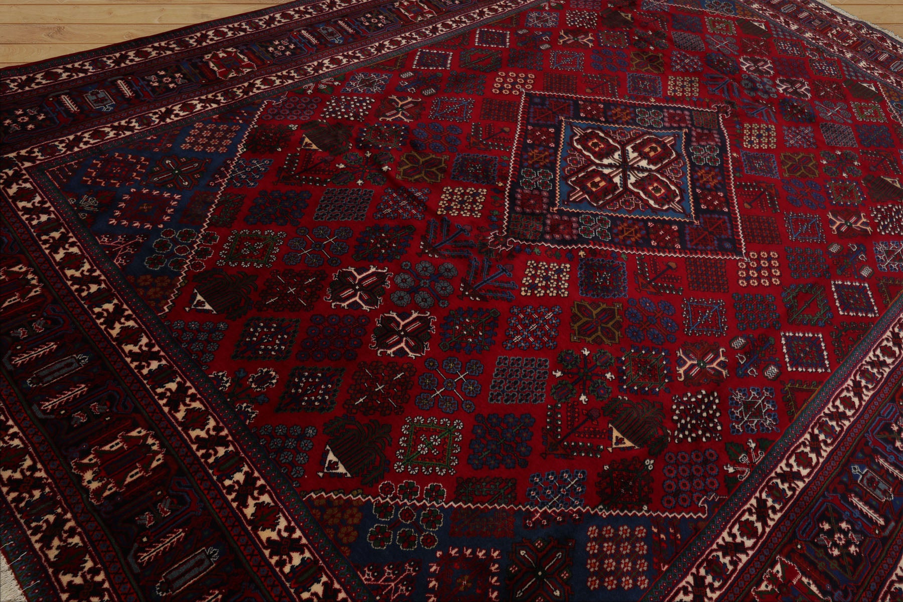 8x12 Red, Navy, Ivory Color Hand Knotted Heriz Wool Traditional Oriental Rug