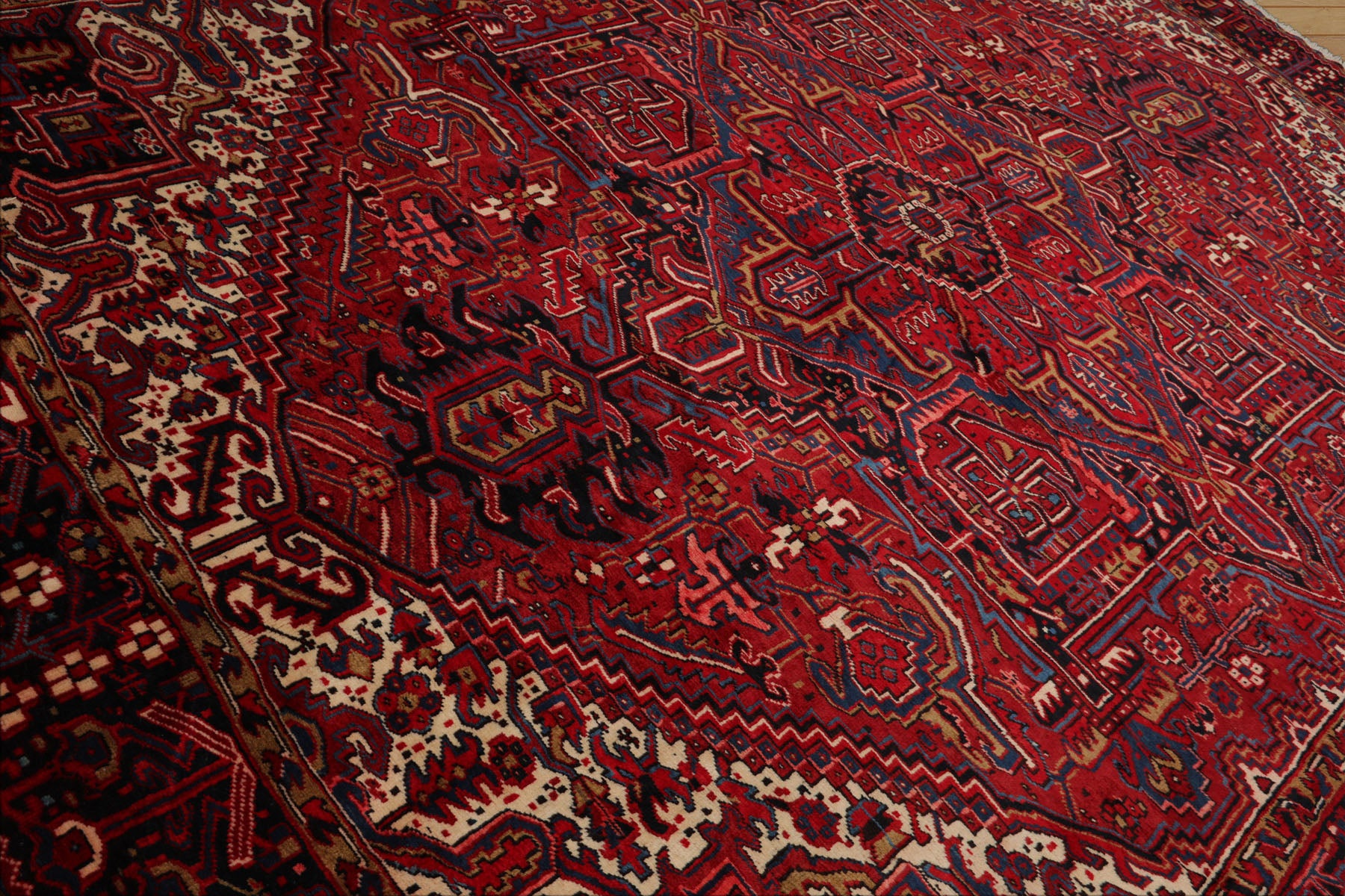 10x12 Red, Charcoal, Blue Color Hand Knotted Heriz Wool Traditional Oriental Rug