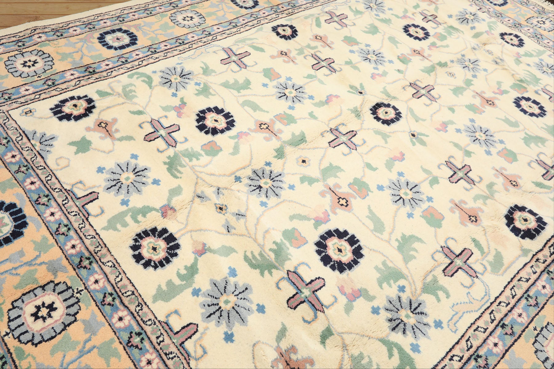 8x11 Ivory, Peach, Blue Color Hand Knotted Indo Kashan Wool Traditional Oriental Rug