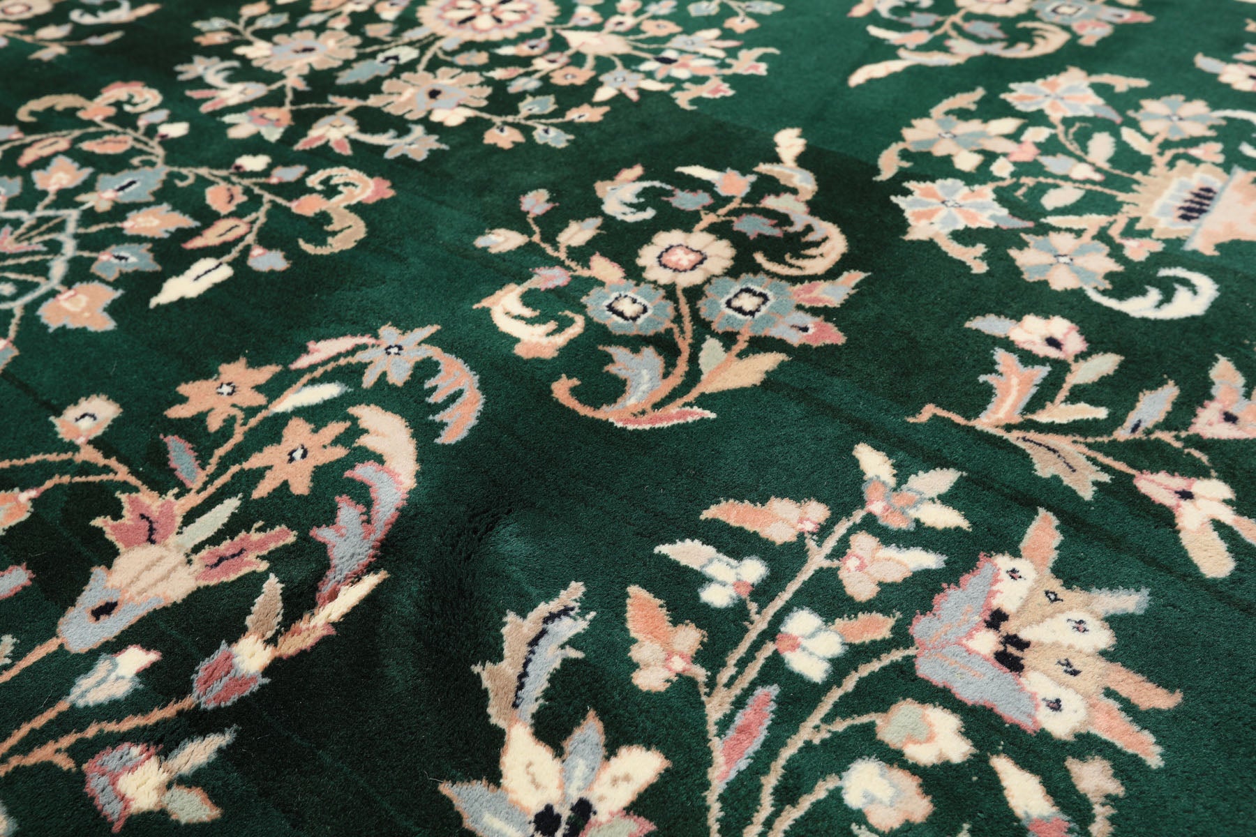 8x10 Emerald, Ivory, Blush Color Hand Knotted Indo Kashan Wool Traditional Oriental Rug