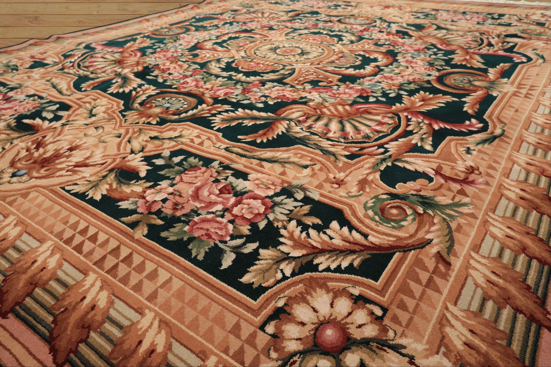 8x10 Emerald, Tan, Brown Color Hand Knotted French Aubusson Savonerrie Wool Traditional Oriental Rug