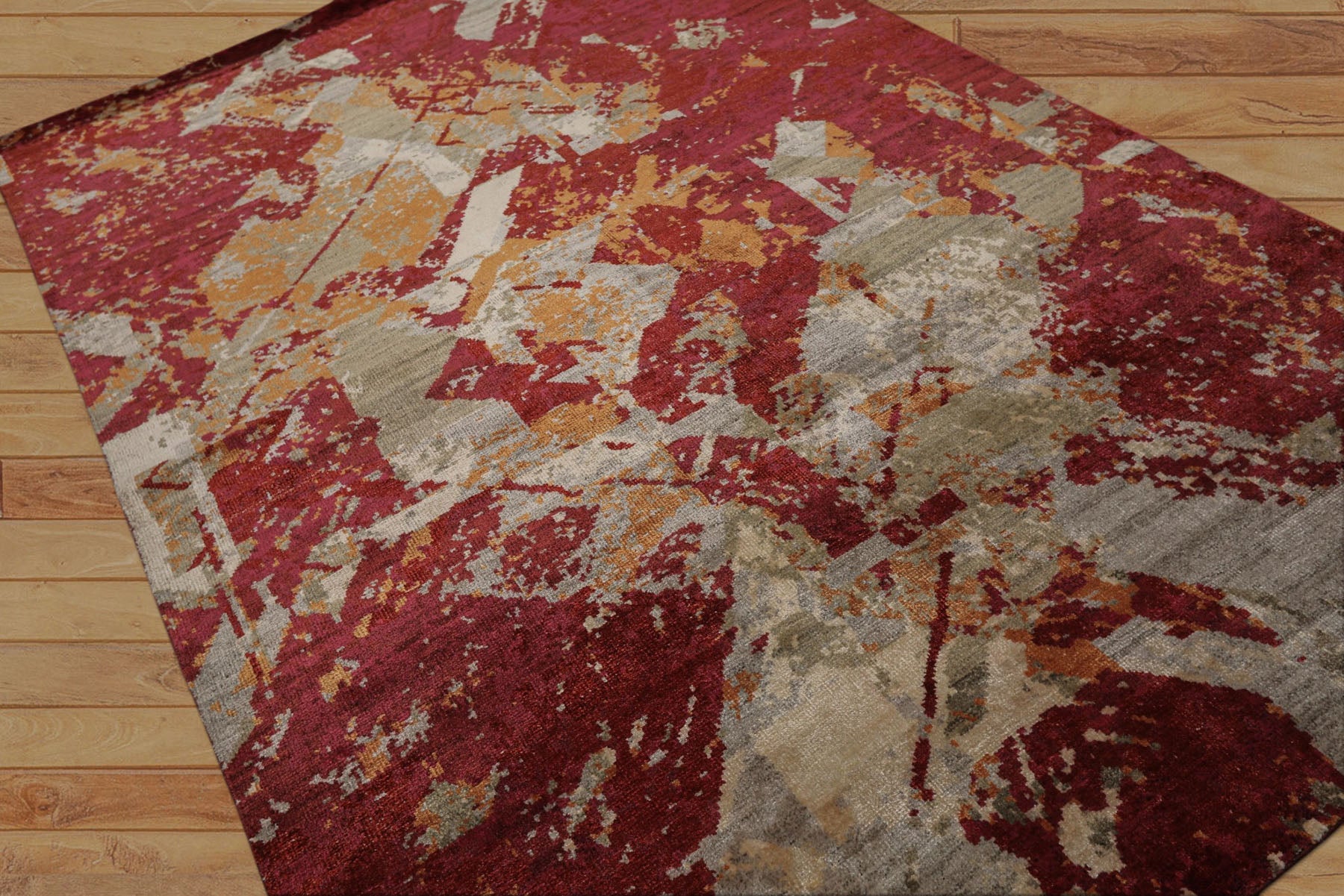 6x9 Plum, Red, Gray Color Hand Loomed Sherpa Bamboo Silk Modern Oriental Rug