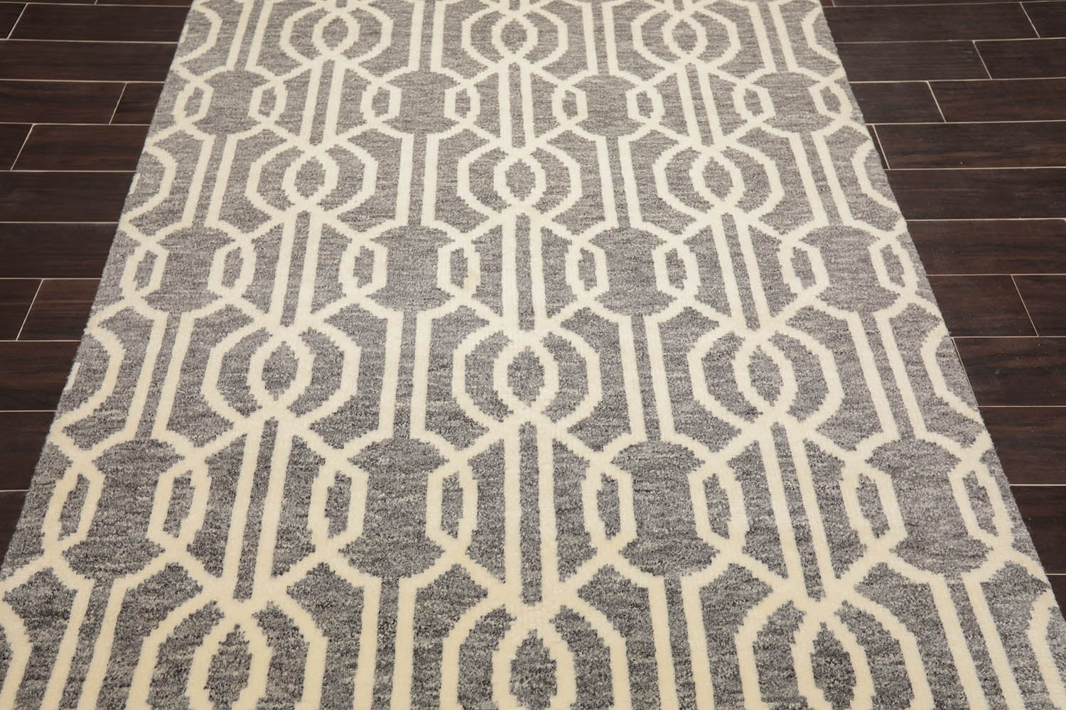 5x7 Gray, Ivory, Color Hand Knotted All-Over 100% Wool Contemporary Oriental Rug