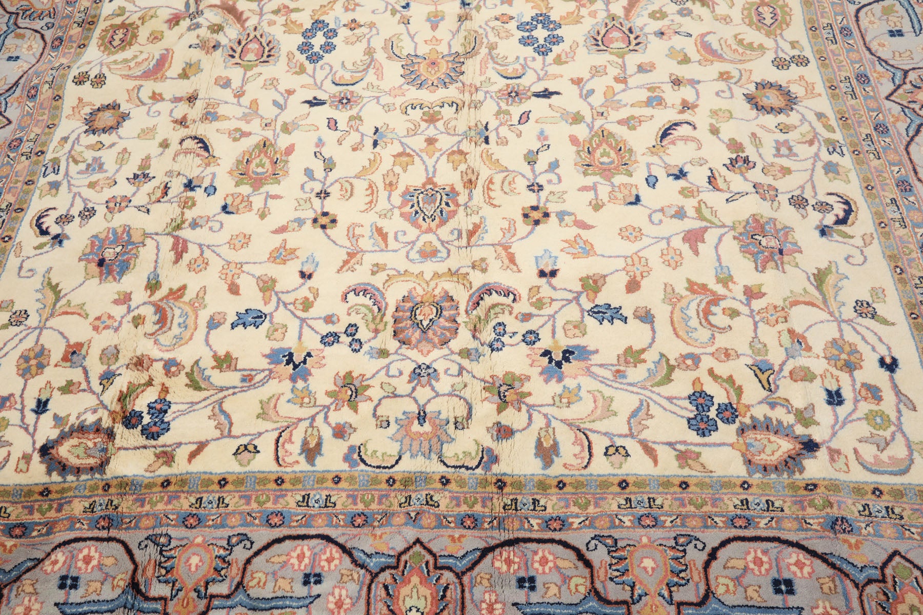 9x12 Ivory, Faded Lavender, Sage Color Hand Knotted Indo Kashan Wool Traditional Oriental Rug