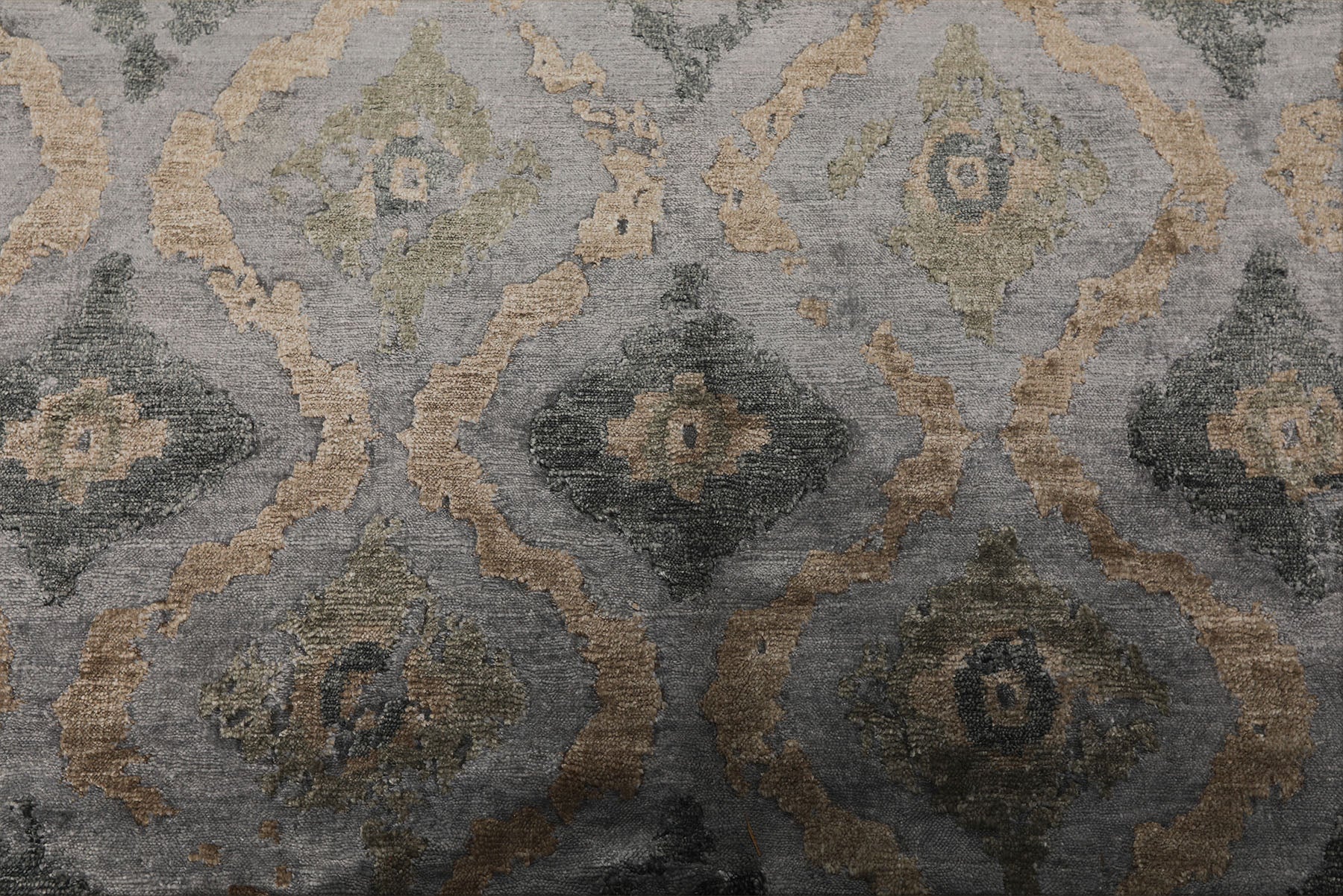 6x9 Silver, Gray, Tan Color Hand Knotted Tibetan Bamboo Silk Modern Oriental Rug