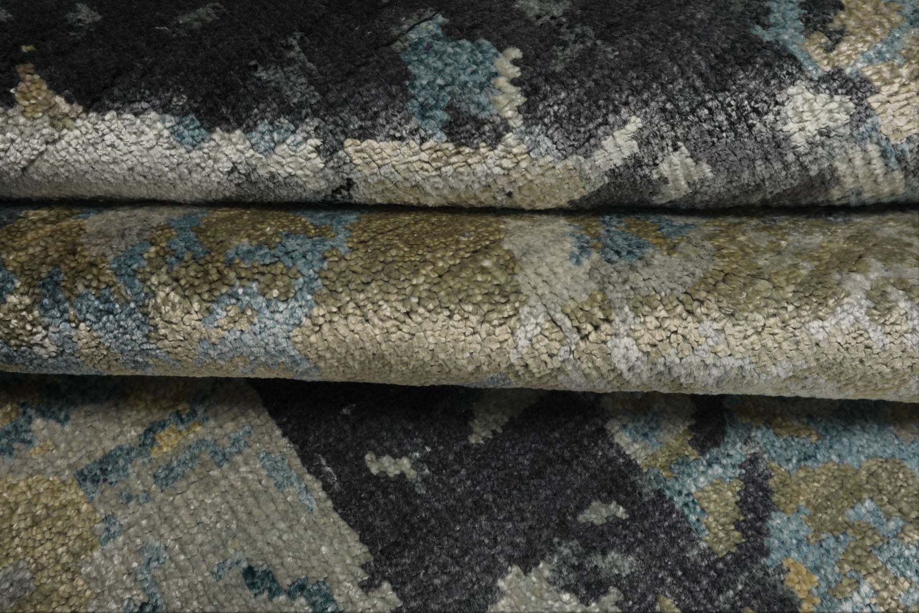 6x9 Beige, Gray, Brown Color Hand Loomed Sherpa Bamboo Silk Modern Oriental Rug