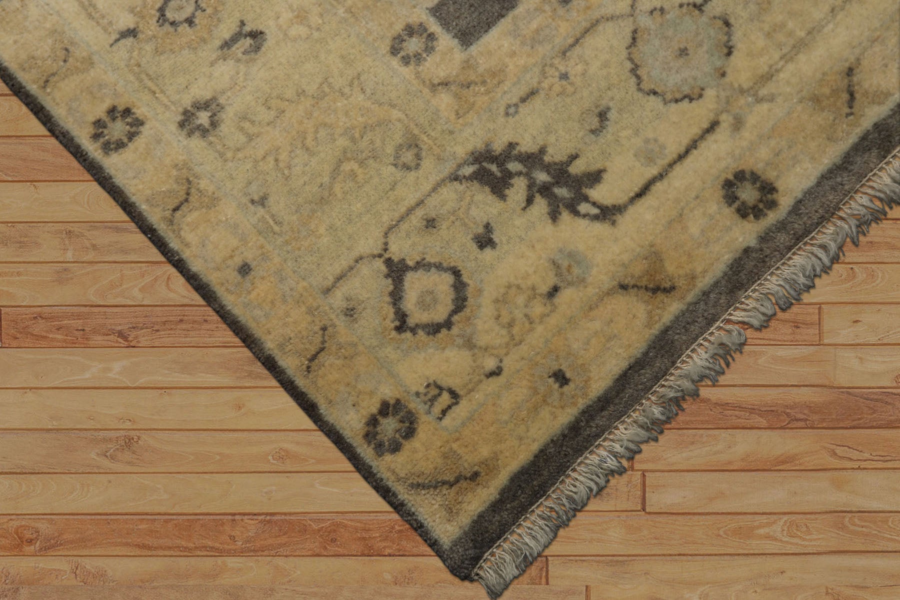 6x9 Taupe, Ivory, Gray Color Hand Knotted Oushak Wool Traditional Oriental Rug