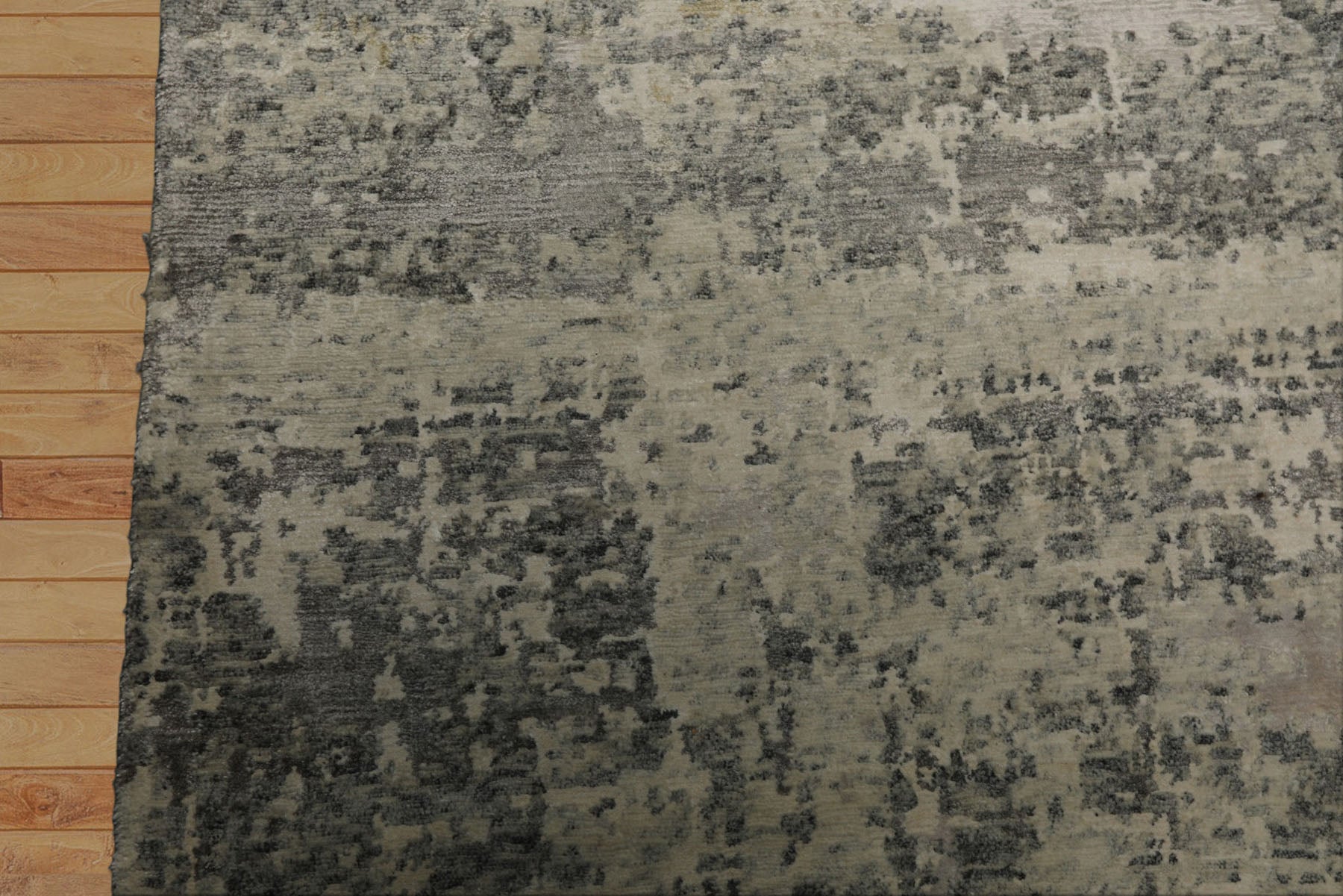 6x9 Ivory, Gray, Taupe Color Hand Knotted Sherpa Wool & Bamboo Silk Modern Oriental Rug