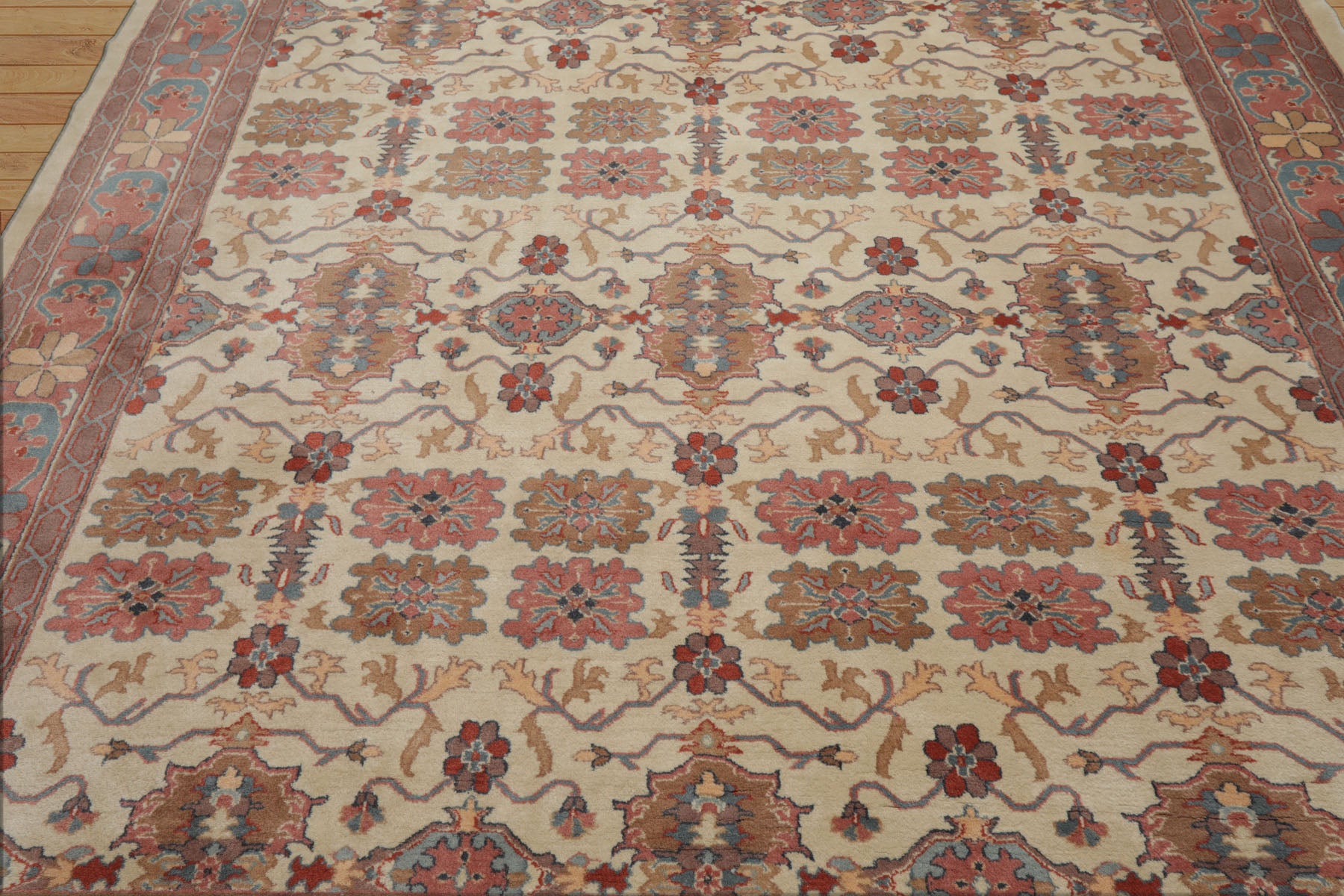 8x10 Ivory, Rose, Taupe Color Hand Knotted Jahan Wool Traditional Oriental Rug