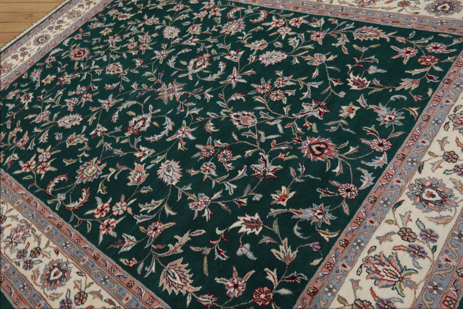 8x10 Emerald, Ivory, Rose Color Hand Knotted Jahan Wool Traditional Oriental Rug