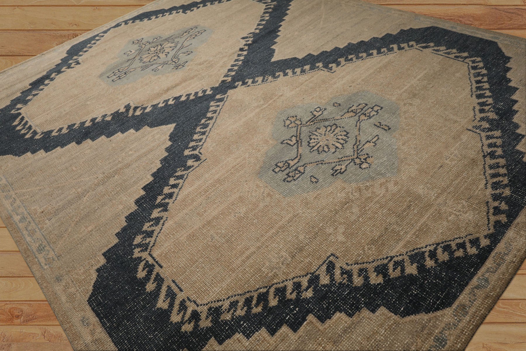 8x10 Beige, Taupe, Brown Color Hand Knotted Oushak Wool Traditional Oriental Rug