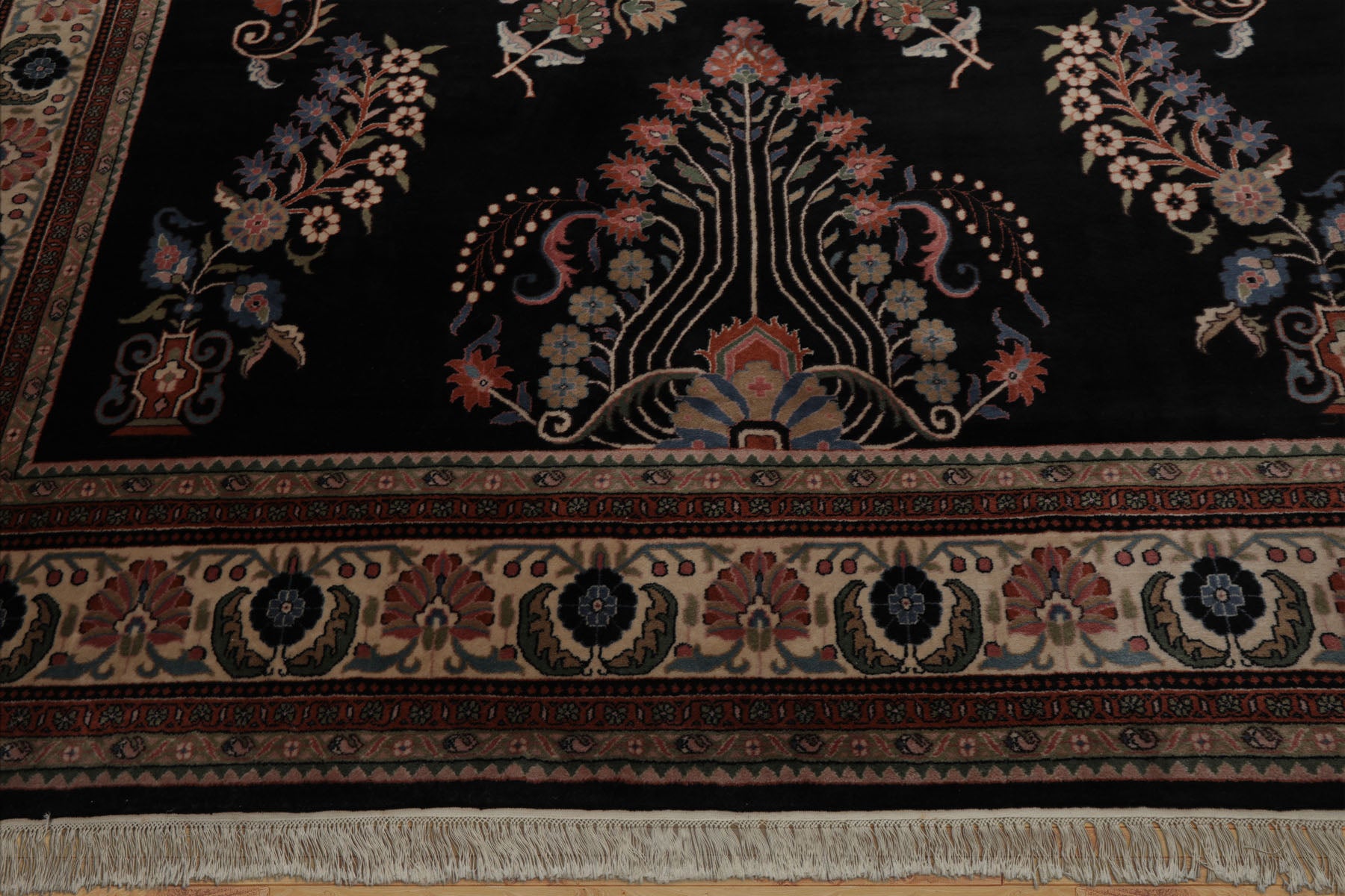 9x12 Black, Ivory, Green Color Hand Knotted Sarouk New Zealand Wool Traditional Oriental Rug
