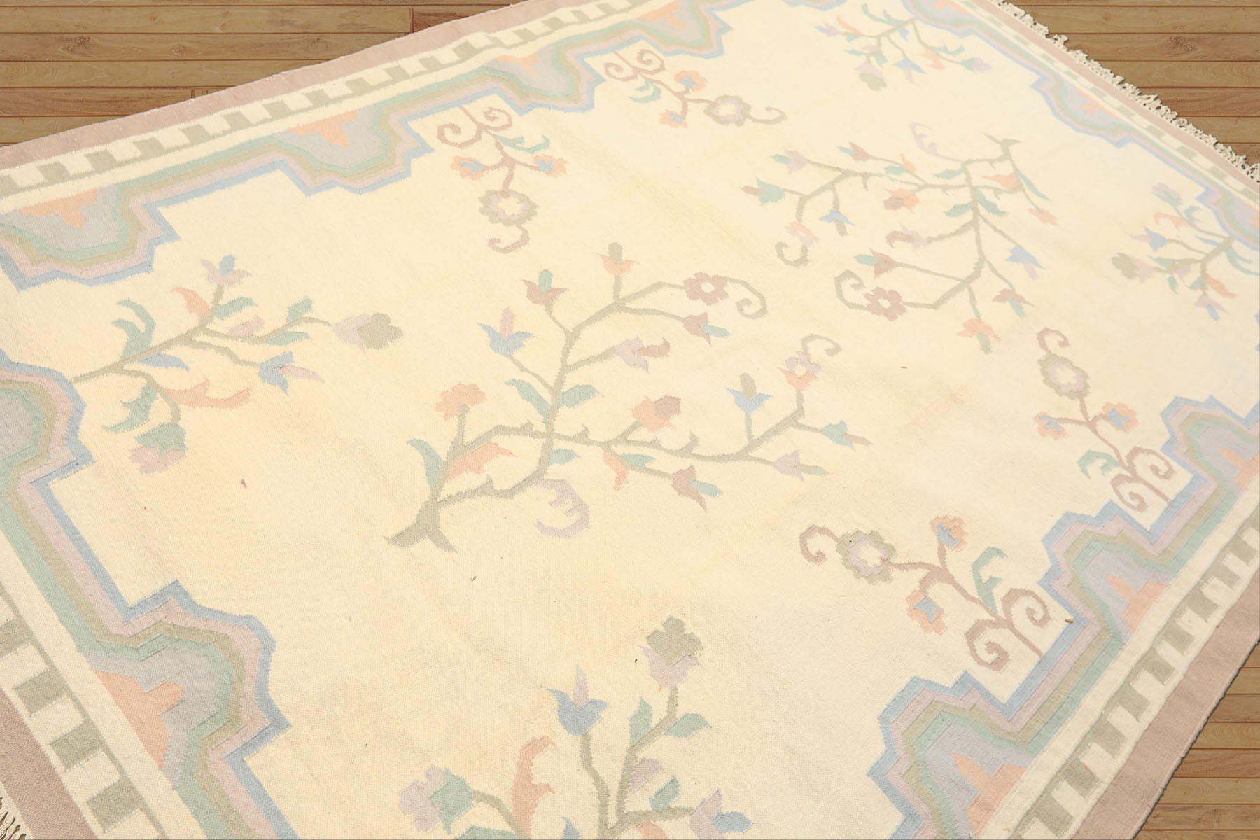 5x8 Ivory, Blush, Lavender Color Hand Woven Dhurry Kilim Wool Transitional Oriental Rug