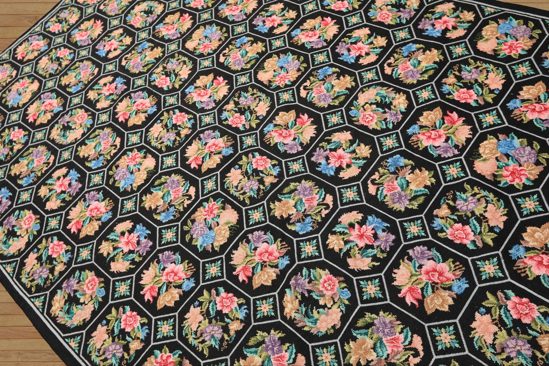 5x8 Black, Pink, Blue Color Hand Woven French Savonerrie Needlepoint Wool Traditional Oriental Rug