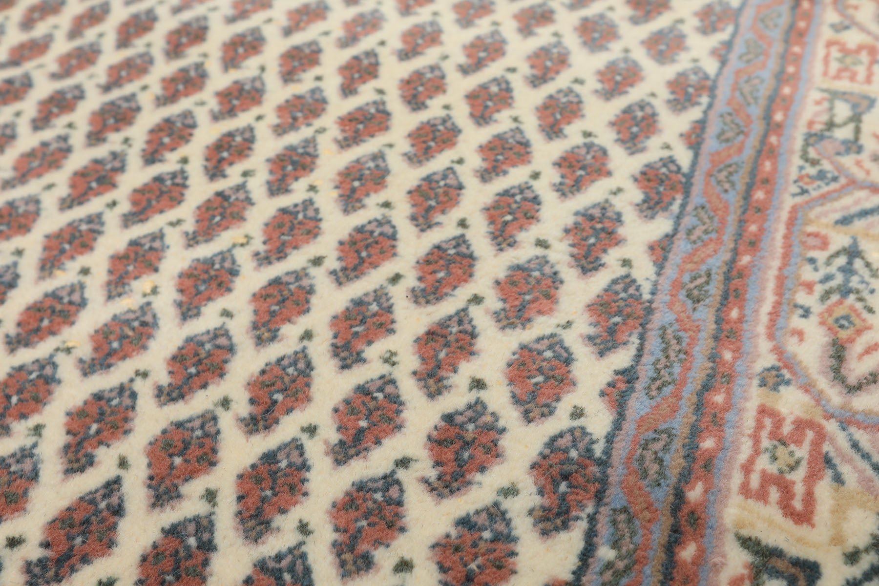 3x5 Ivory, Rose, Blue Color Hand Knotted Boteh Wool Traditional Oriental Rug