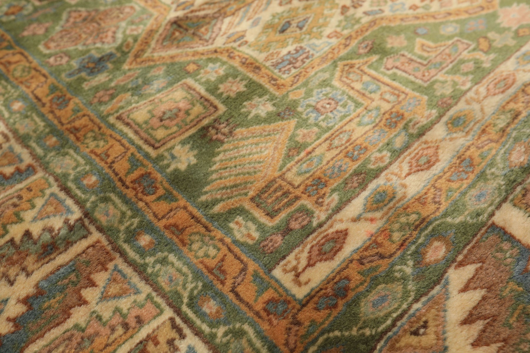 4x6 Green, Ivory, Tan Color Hand Knotted Kazak Wool Traditional Oriental Rug
