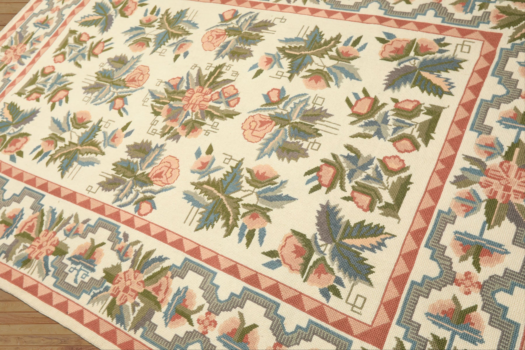 6x9 Ivory, Blush, Rose Color Hand Woven Portugese Needlepoint Wool Transitional Oriental Rug