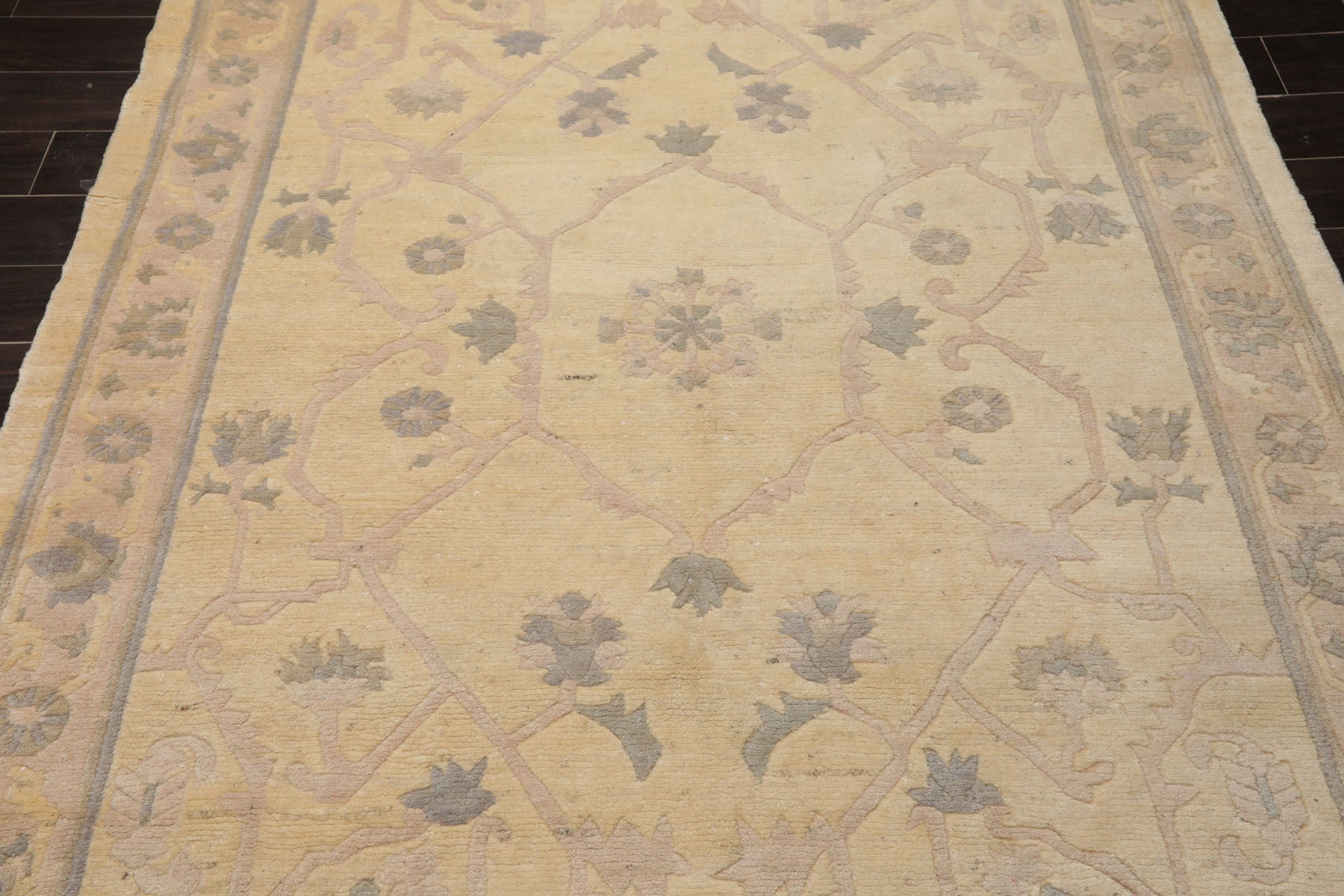 6x9 Ivory, Gray, Rose Color Hand Knotted Tibetan Wool Transitional Oriental Rug