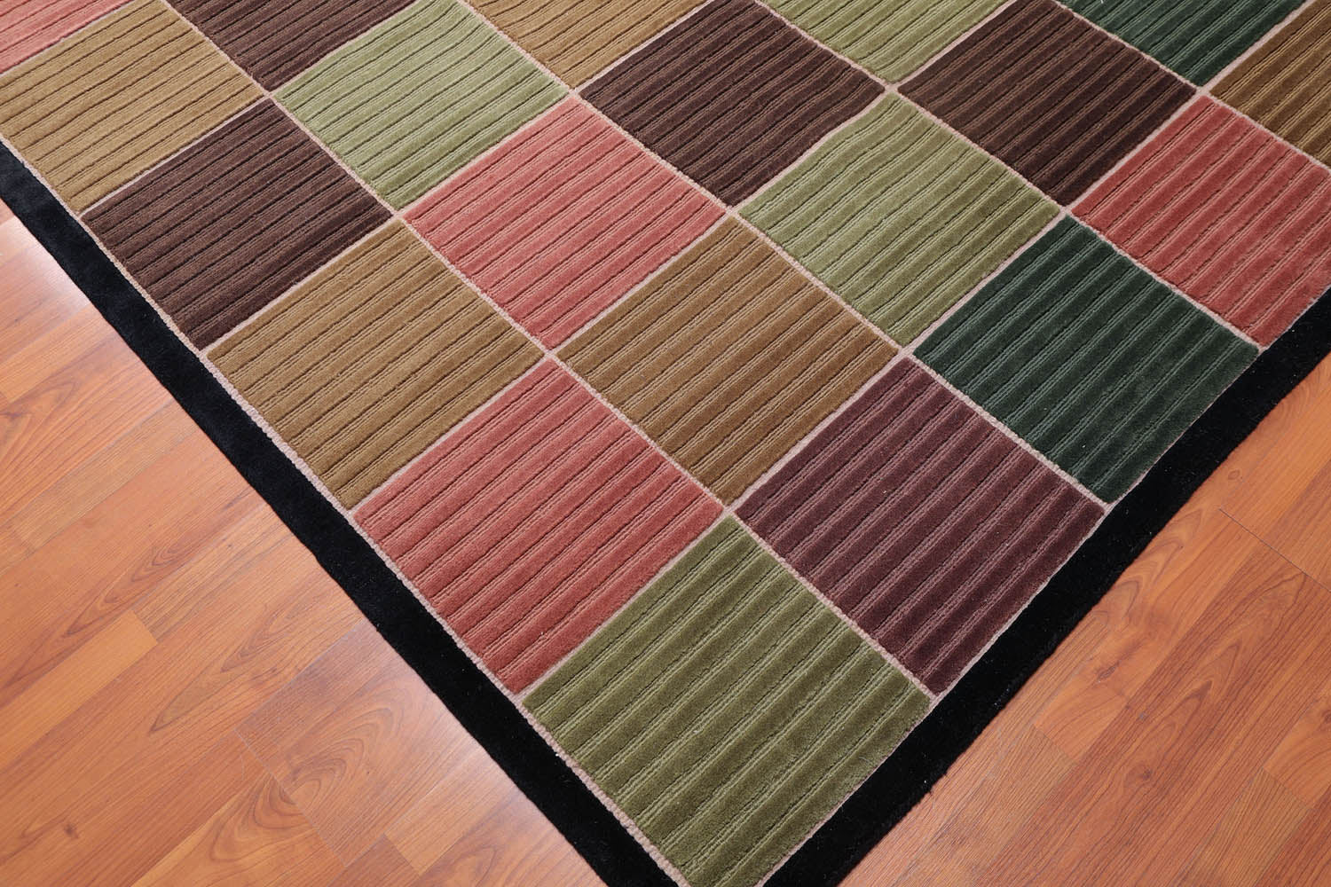 5x7 Black, Chocolate, Green Color Hand Knotted Checked 100% Wool Traditional Oriental Rug