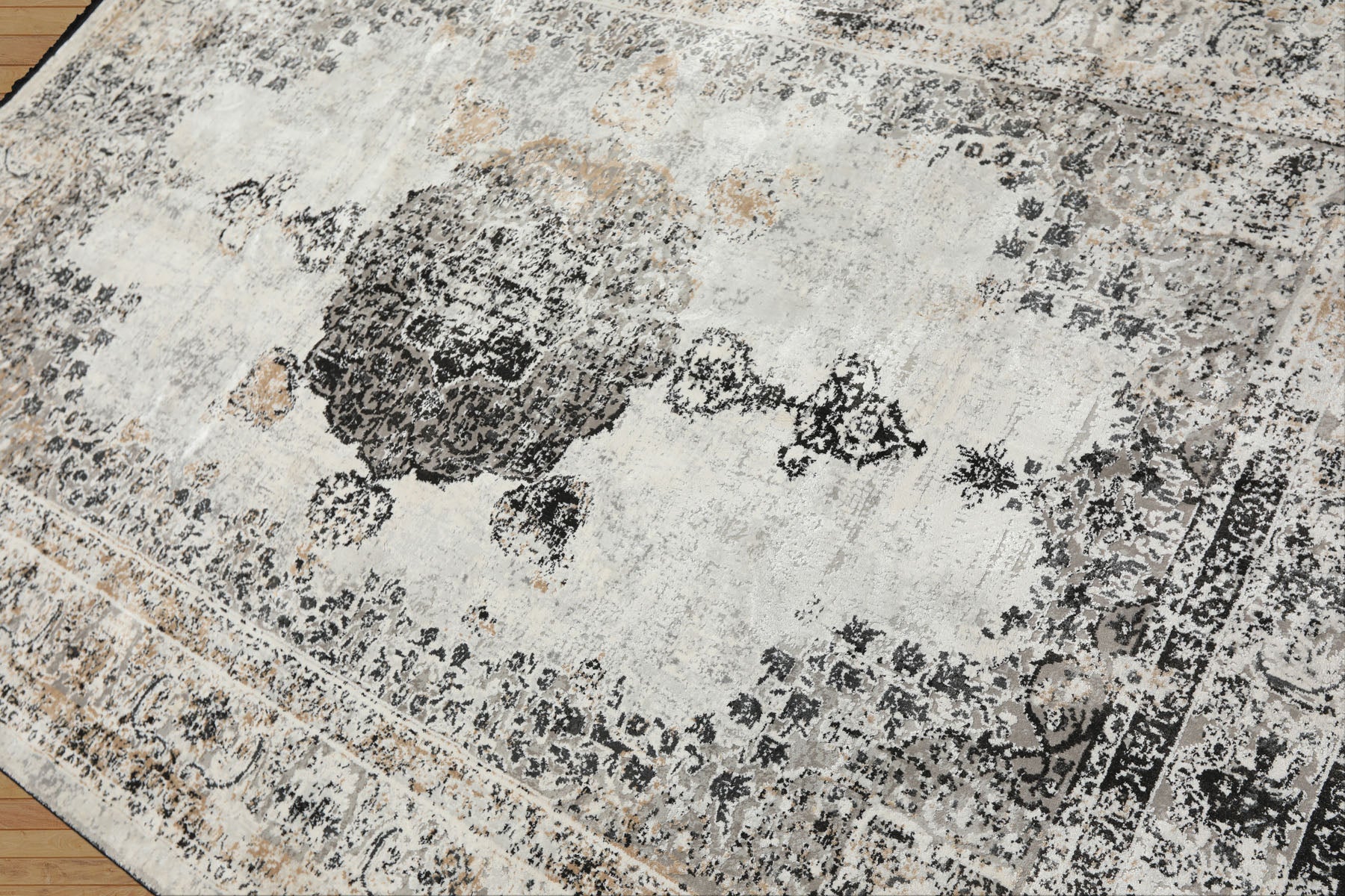 5x7 Cream, Charcoal, Gray Color Machine Made  100% Bamboo Silk Traditional Oriental Rug