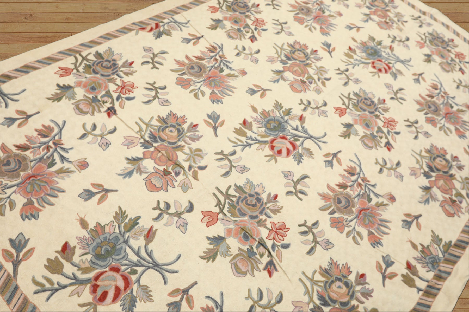 6x9 Ivory, Blue, Rose Color Hand Woven Chainstitch Needlepoint Wool Traditional Oriental Rug