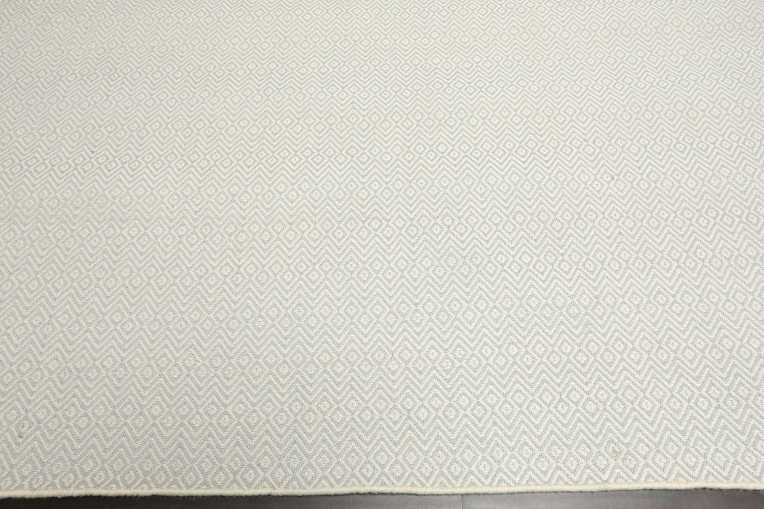 Multi Size Ivory Gray Gray Color Hand Woven All-Over 100% Wool Modern Oriental Rug