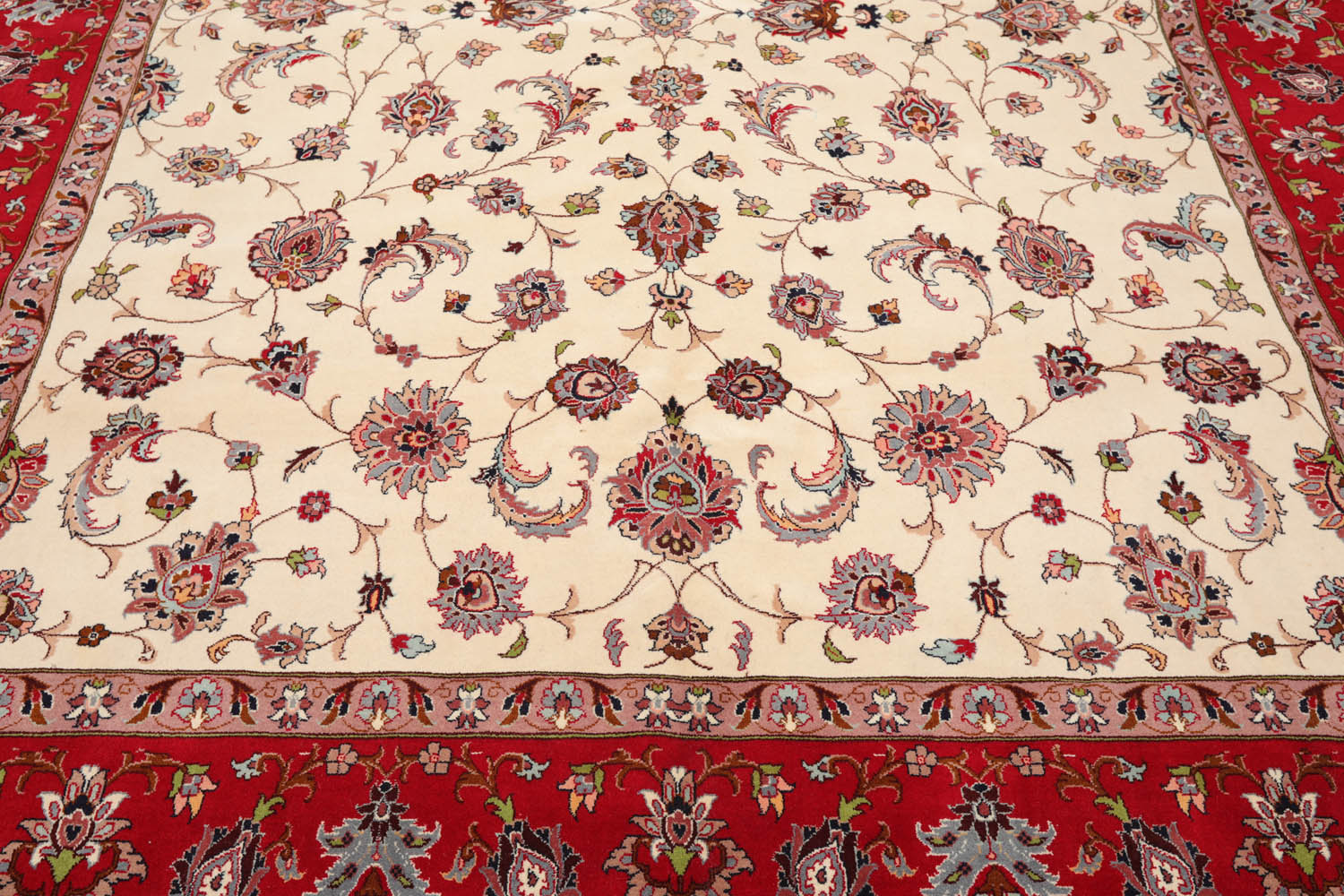 8x10 Ivory, Red, Rose Color Hand Knotted All-Over 100% Wool Traditional Oriental Rug