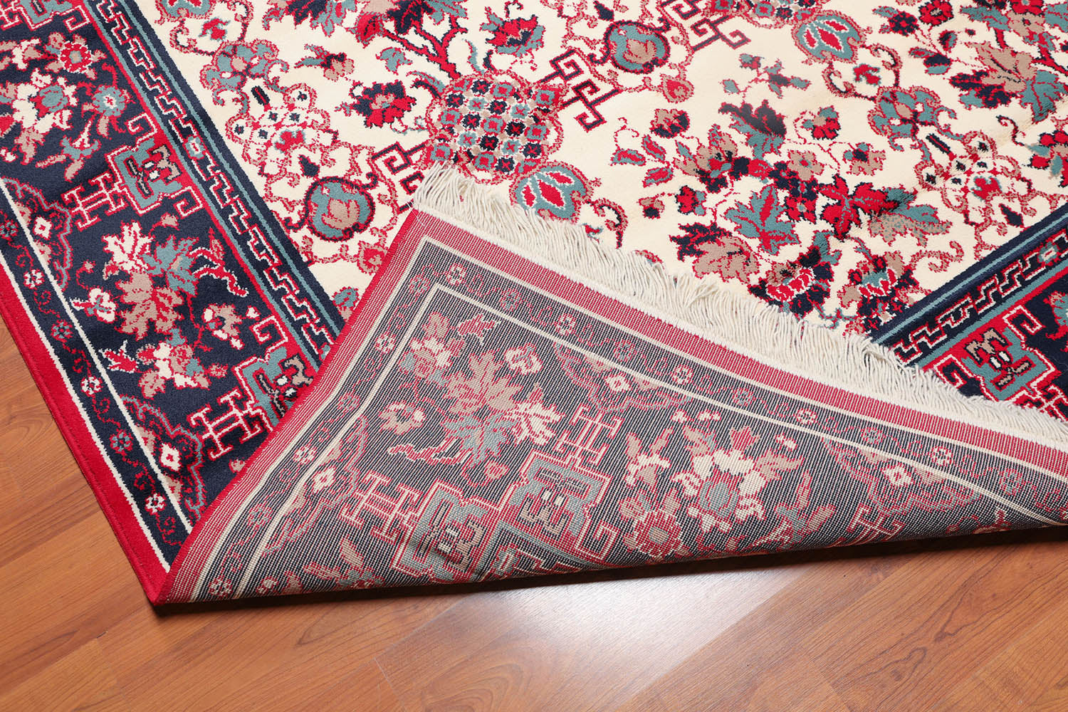 8x10 Cream, Navy, Red Color Machine Made Floral 100% Polypropylene Traditional-Persian/Oriental Oriental Rug