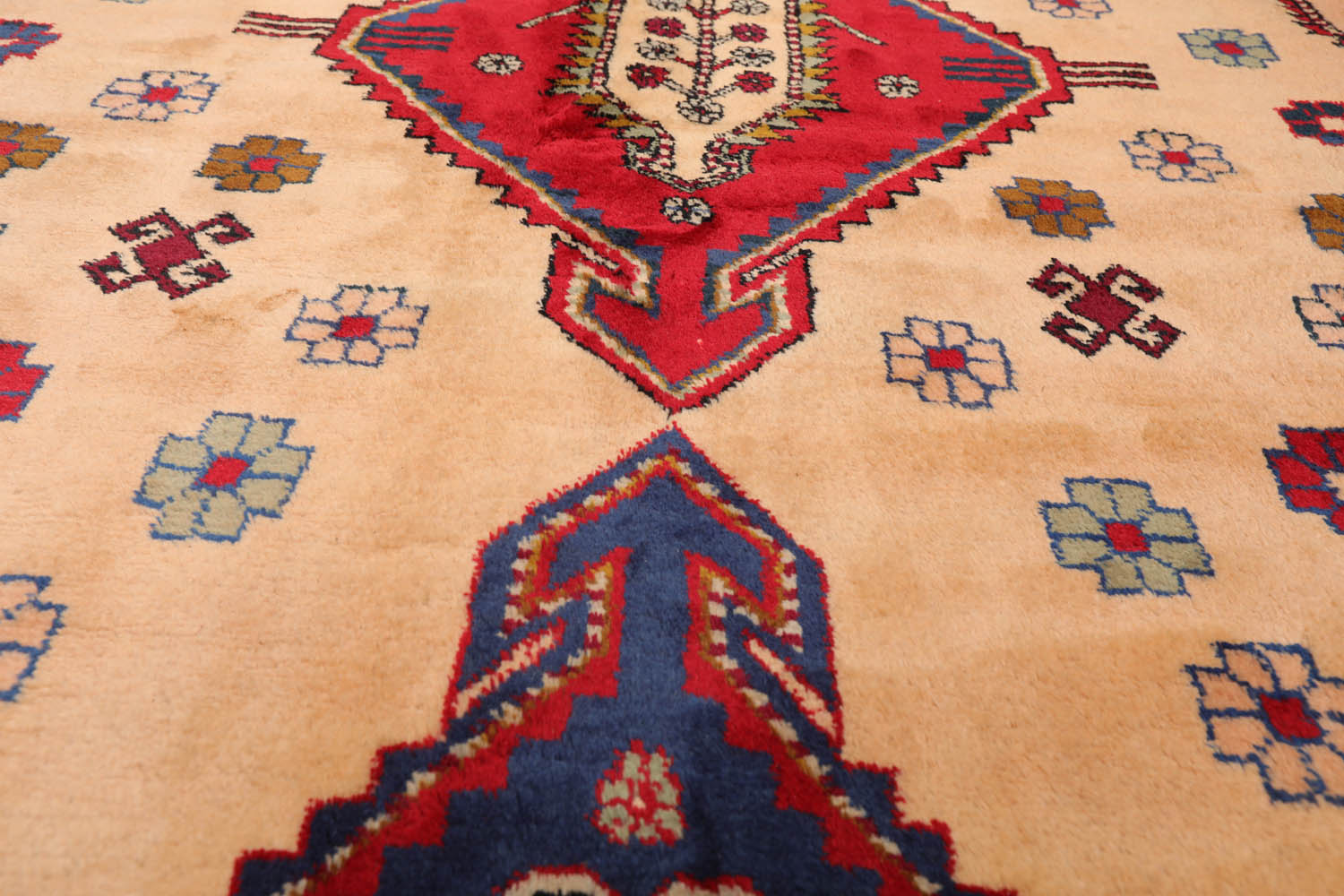 6x9 Light Peach, Royal Blue, Red Color Hand Knotted All-Over 100% Wool Traditional Oriental Rug