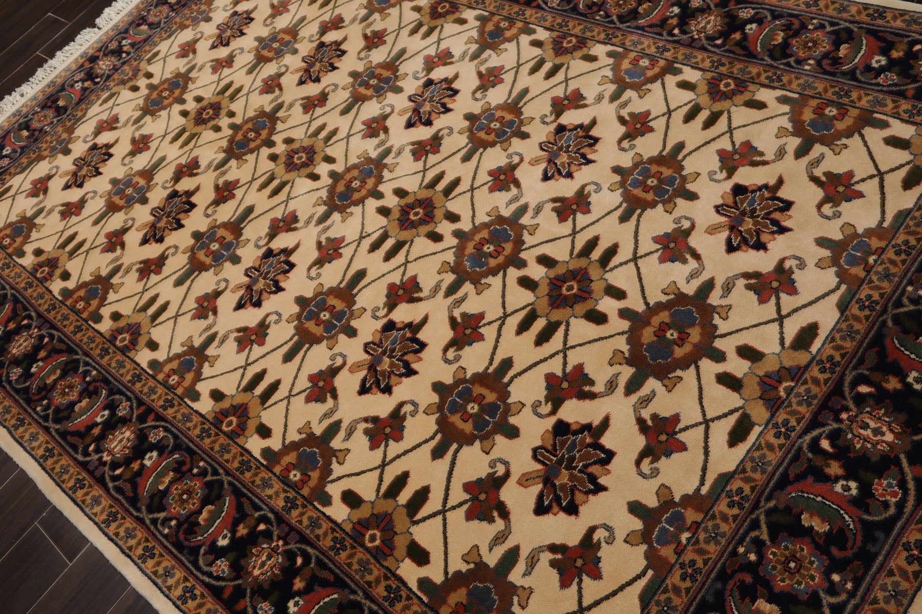 6x9 Ivory, Navy, Green Color Hand Knotted Agra Wool Traditional Oriental Rug