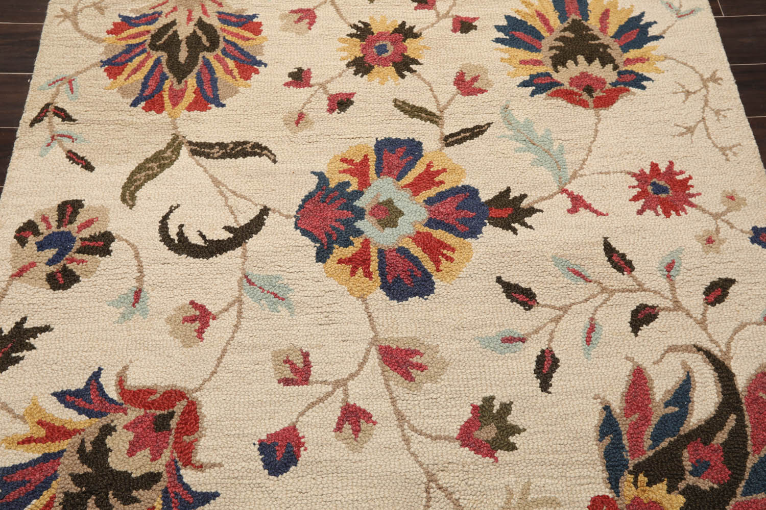 5x7 Beige, Blue, Red Color Hand Tufted Floral 100% Wool Contemporary Oriental Rug